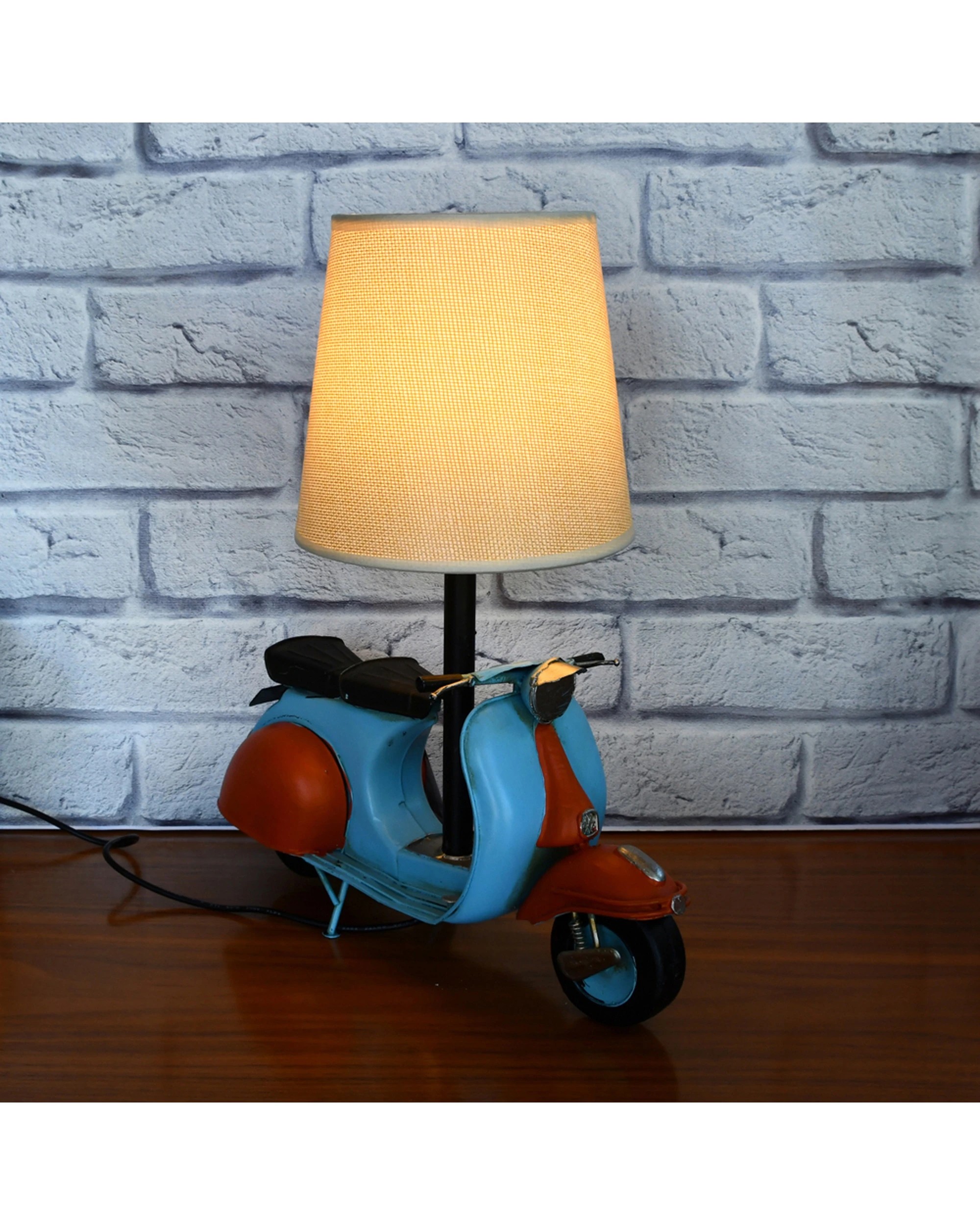5 Auto Petit USB LED Lamp Scooter Home Decor 29x34cm - Multi, 5 of 5