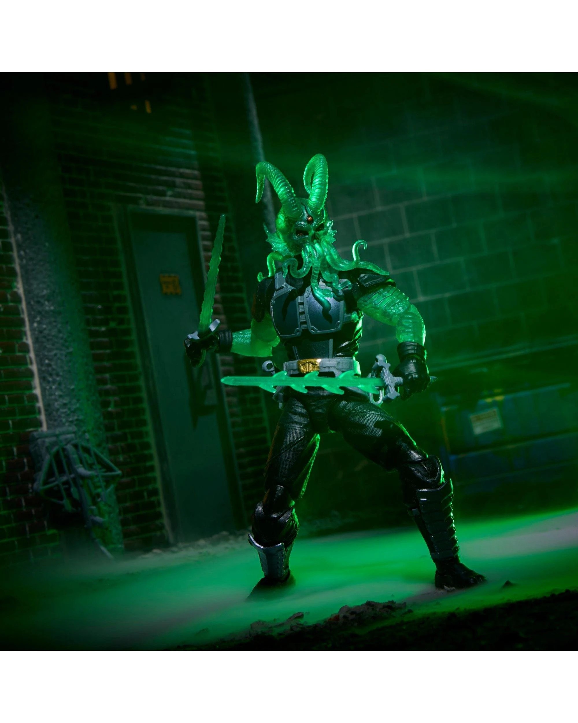 9 G.I. Joe Classified Series: #202 Night-Creeper - D.I.R.E. Tech -  Action Figure, 9 of 9