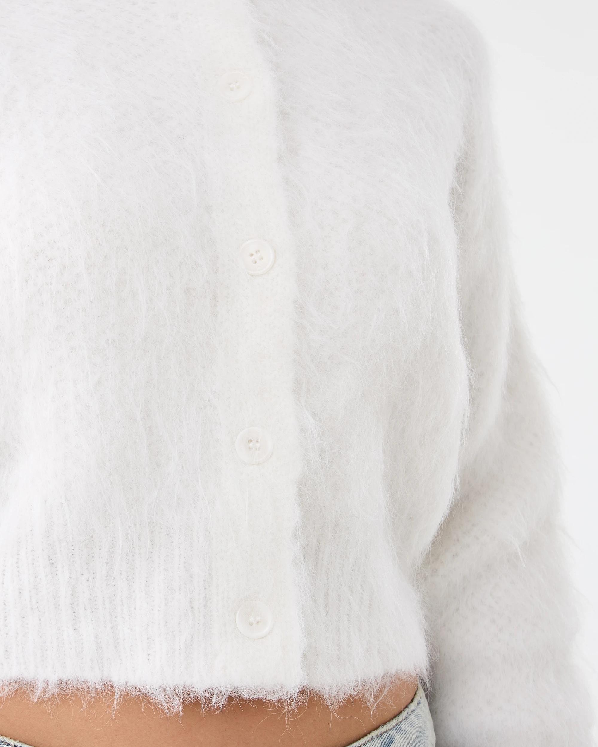 7 Fluffy Knit Cardigan Snw White, 7 of 8