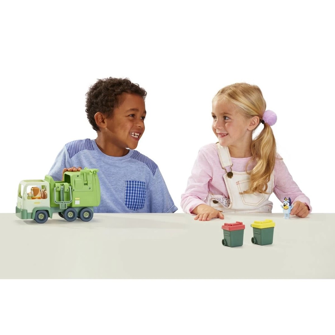 9 Bluey Garbage Truck Playset, 9 of 10