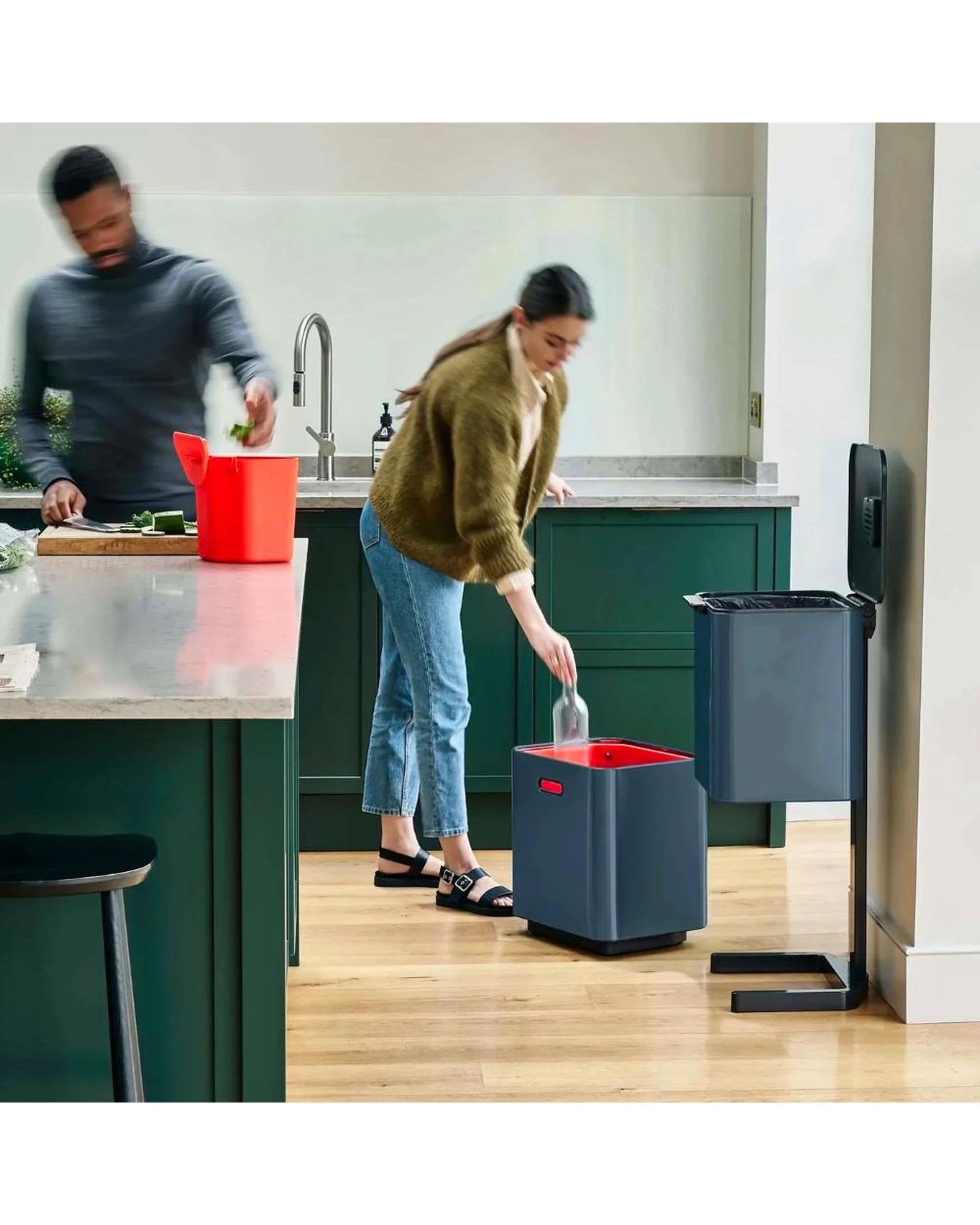 9 Joseph Joseph Totem Max Waste Separation 60L Bin Graphite 30062, 9 of 10