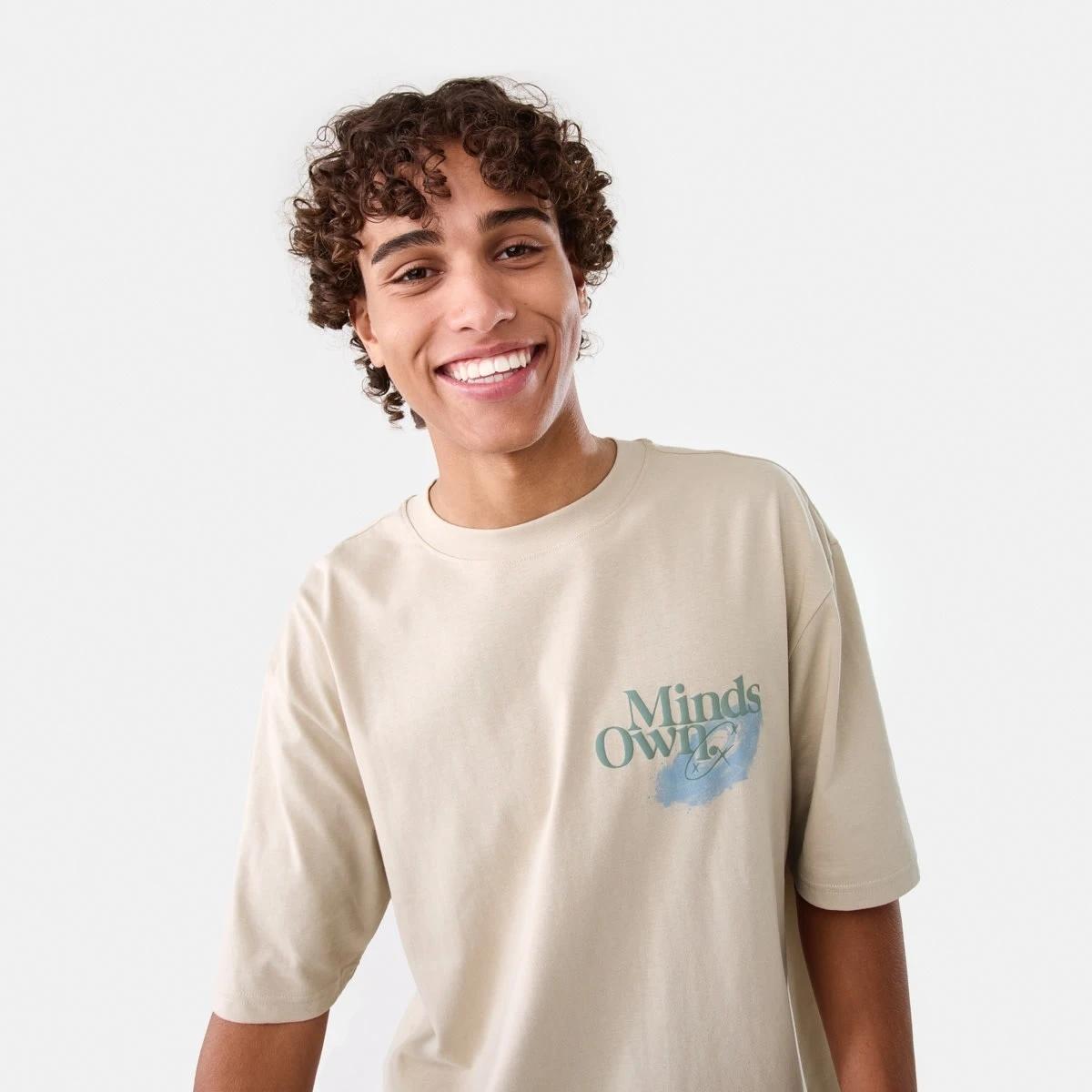5 Oversized Graphic T-shirt MINDS OWN, 5 of 7