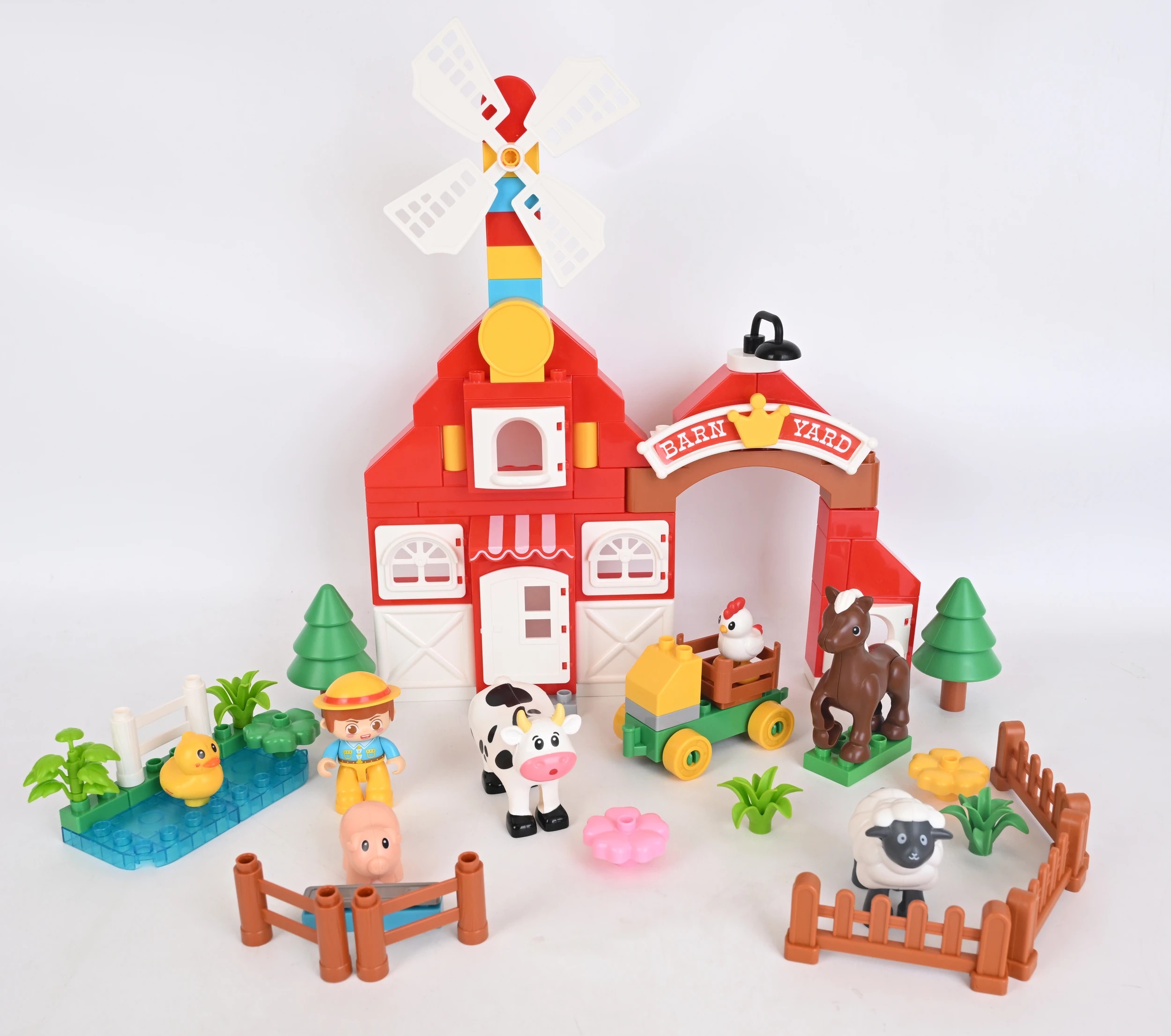 2 102 Piece Junior Blocks: Farm Animals and Barn, 2 of 2