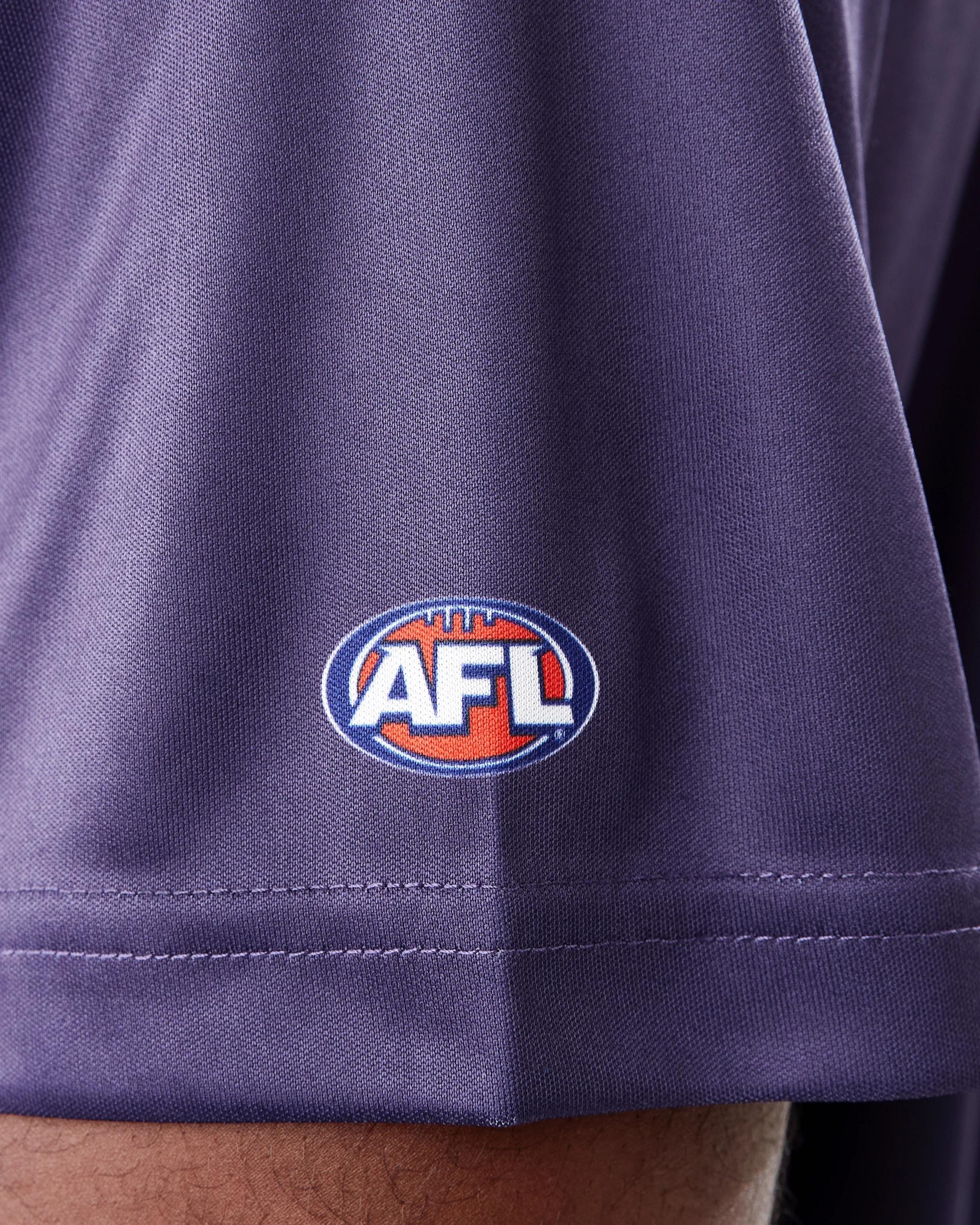 8 Official AFL Adult Training T-shirt Fremantle, 8 of 9