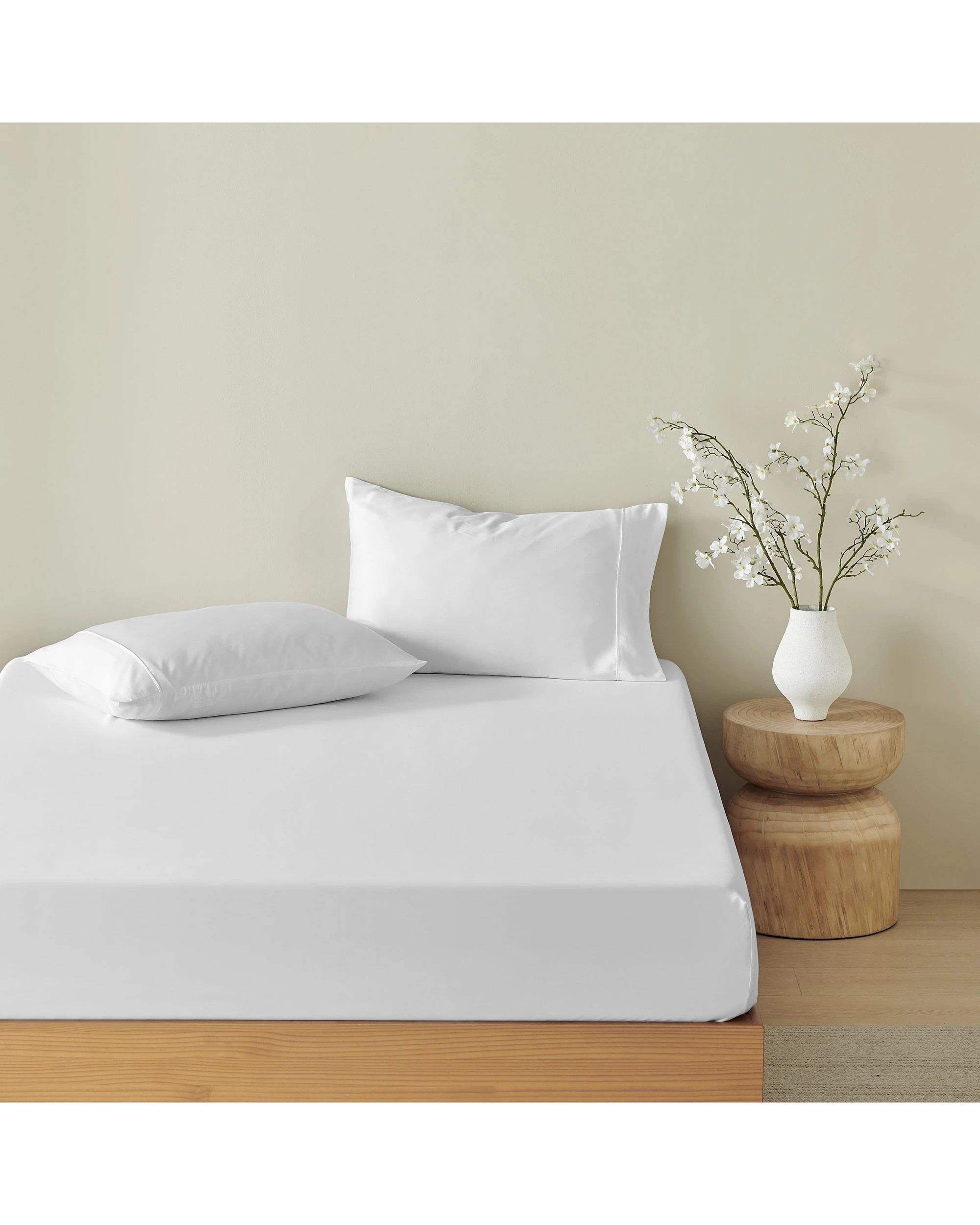 1 Natural Home 400TC 100% Bamboo Sateen Fitted Sheet Set - Super King Bed - White, 1 of 5