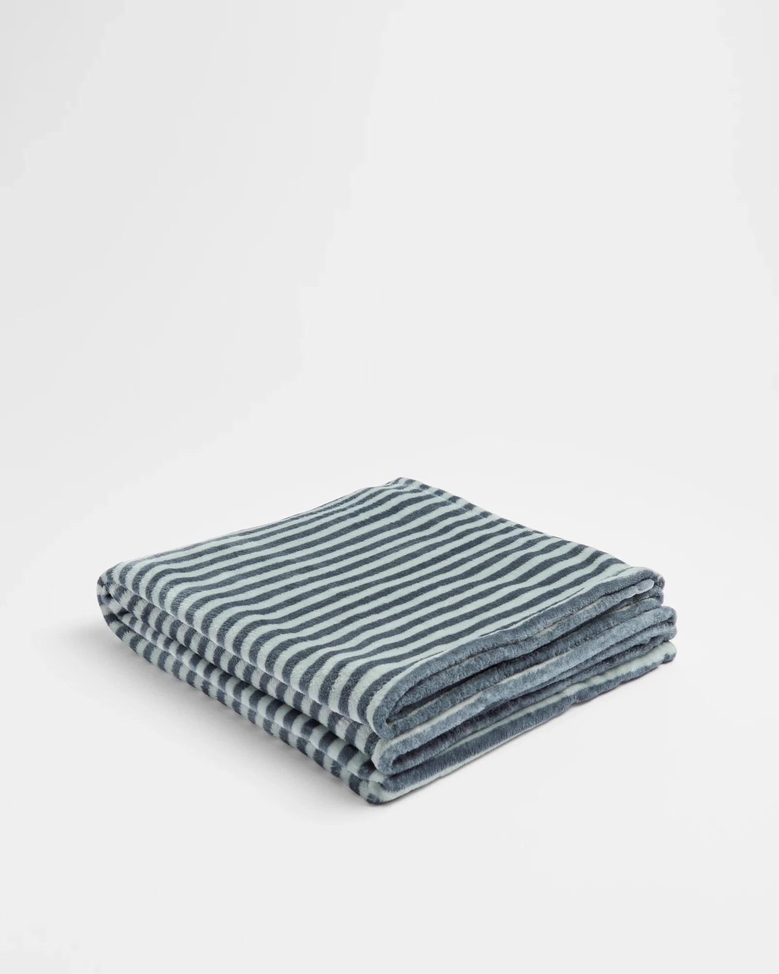 1 Target Ivy Super Soft Stripe Throw - Queen Bed - Green, 1 of 3