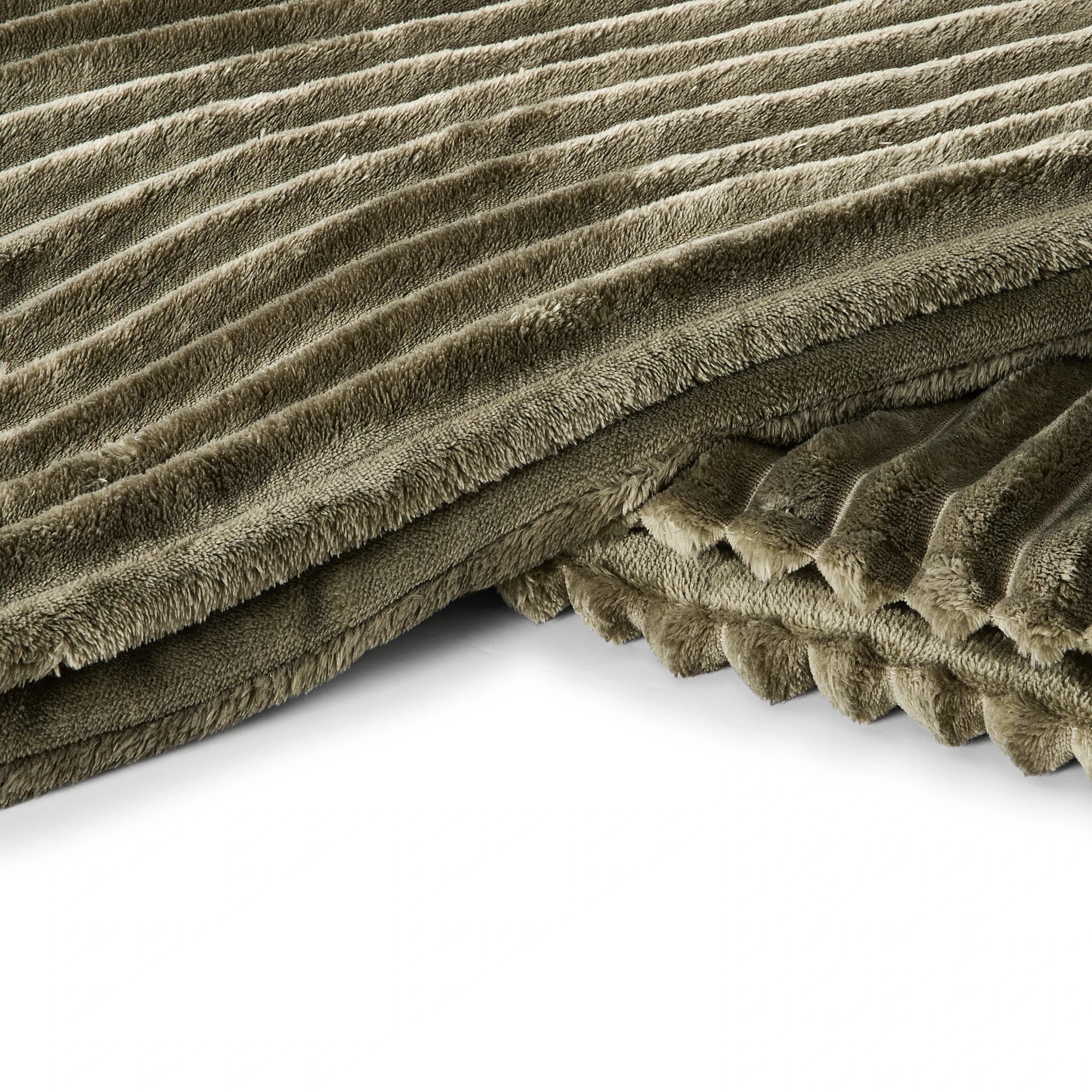 6 Ribbed Faux Fur Comforter Set - Queen Bed, Green, 6 of 7