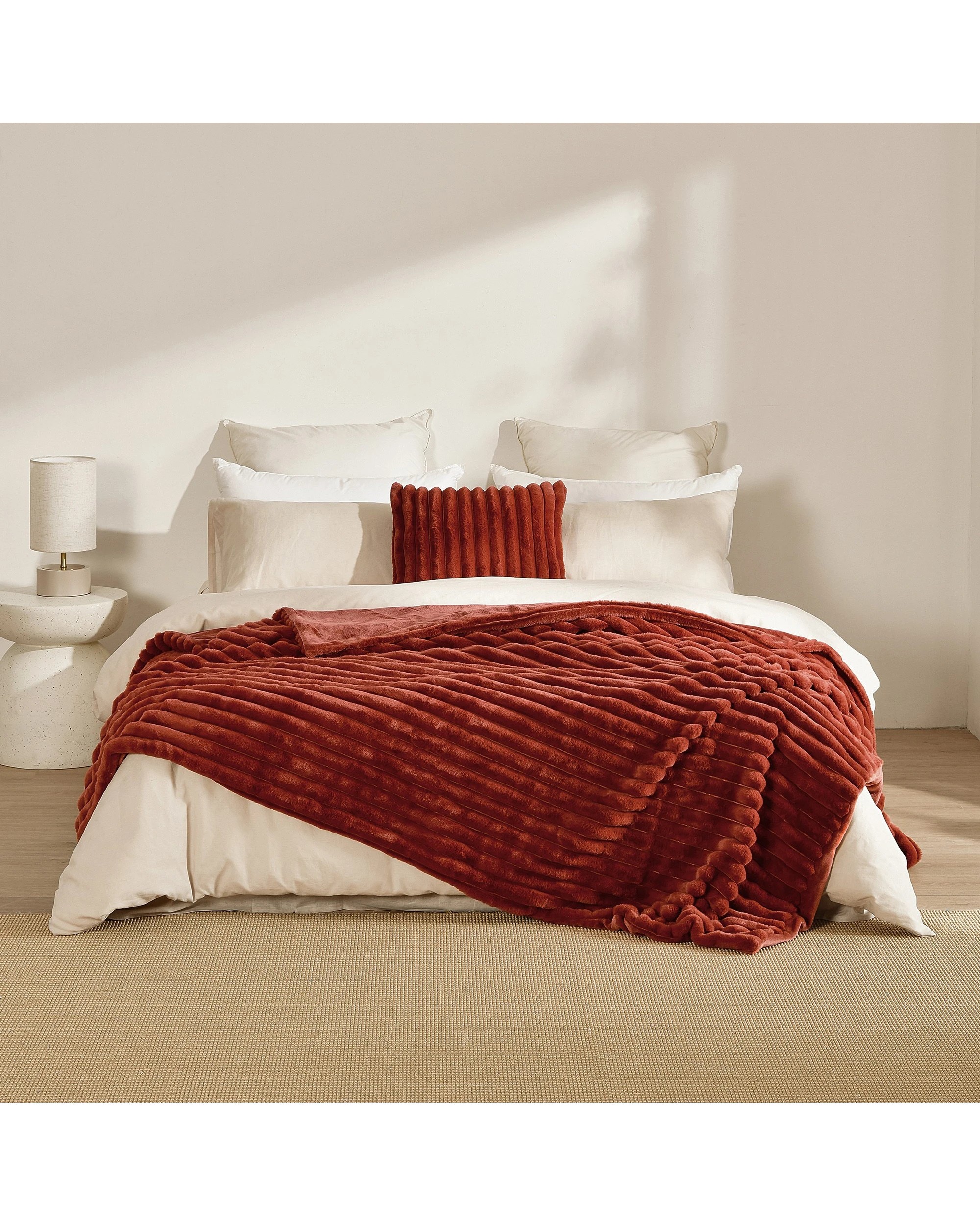 1 Dreamaker Chunky Embossed Fleece Throw 180x200cm - Rust, 1 of 5