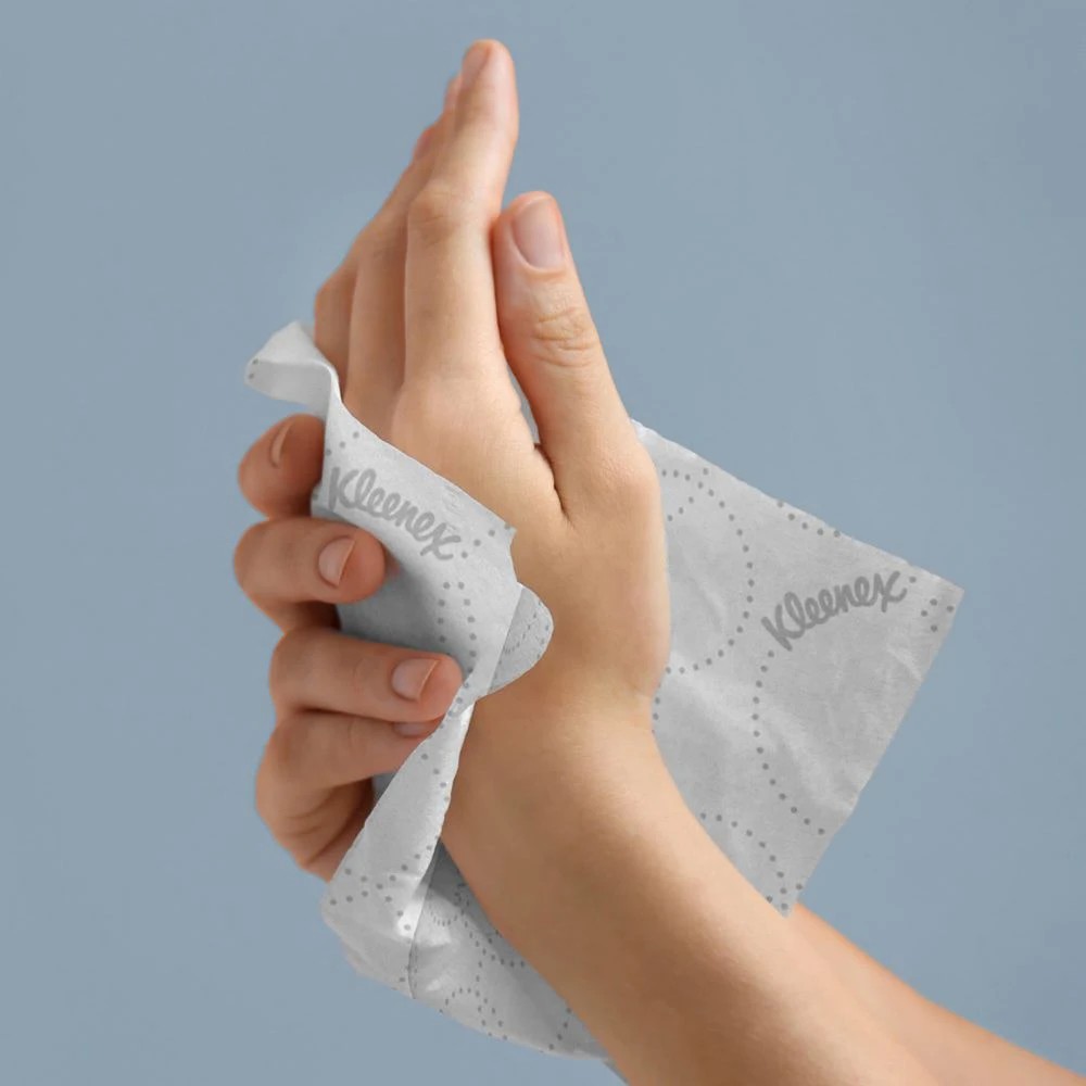 7 Kleenex Hard Roll Towel Elevated Design 86621 6 Rolls 1,380m, 7 of 8