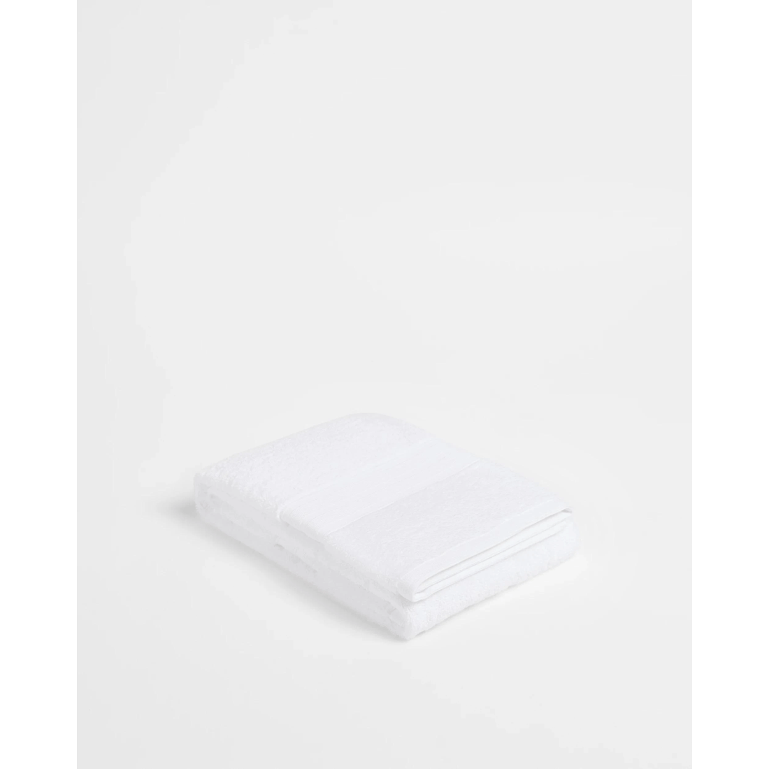 1 Grandeur Australian Cotton Bath Towel - White, 1 of 2