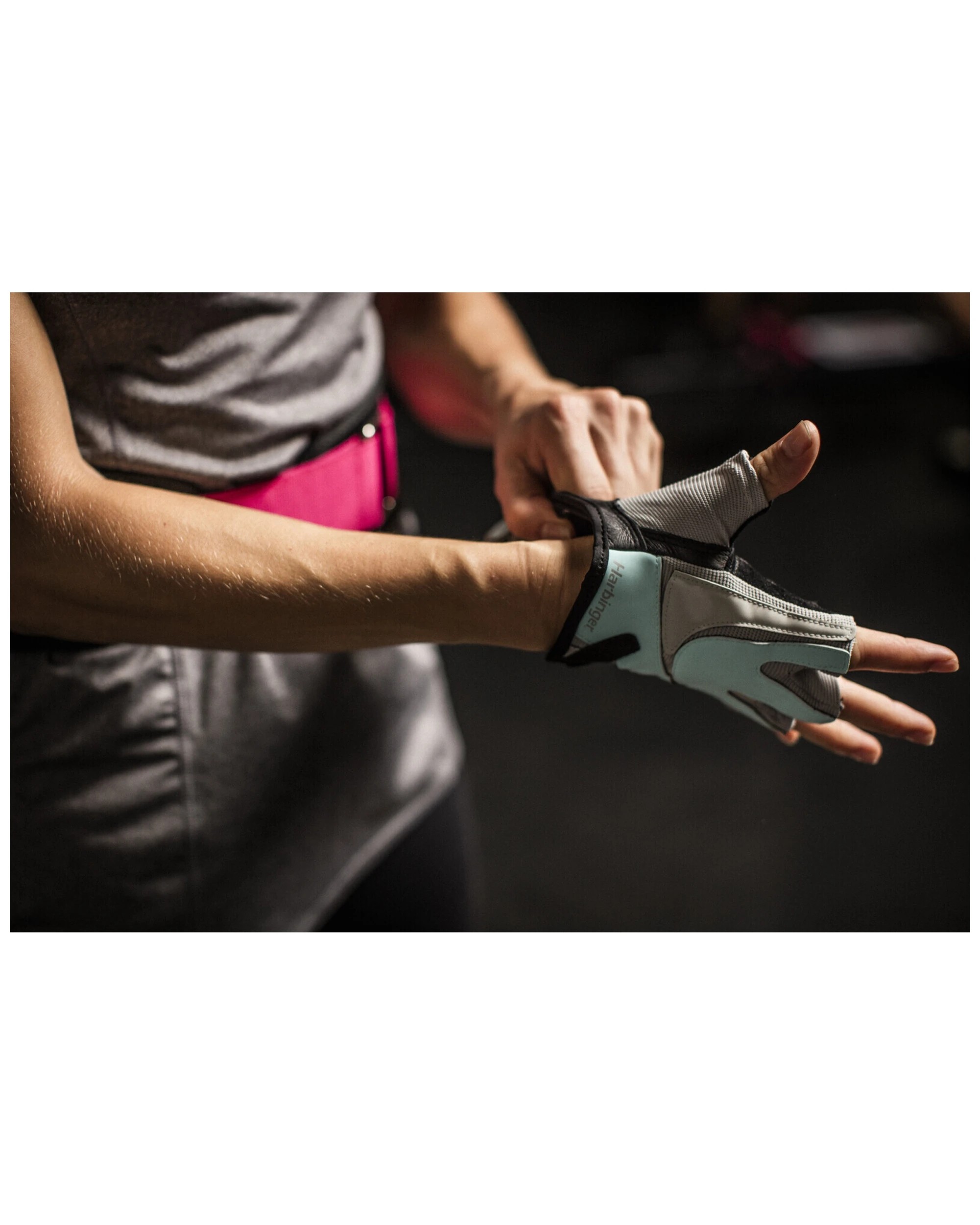 7 Harbinger Womens Training Grip Gloves Weightlifting TechGel Leather Palm, 7 of 10