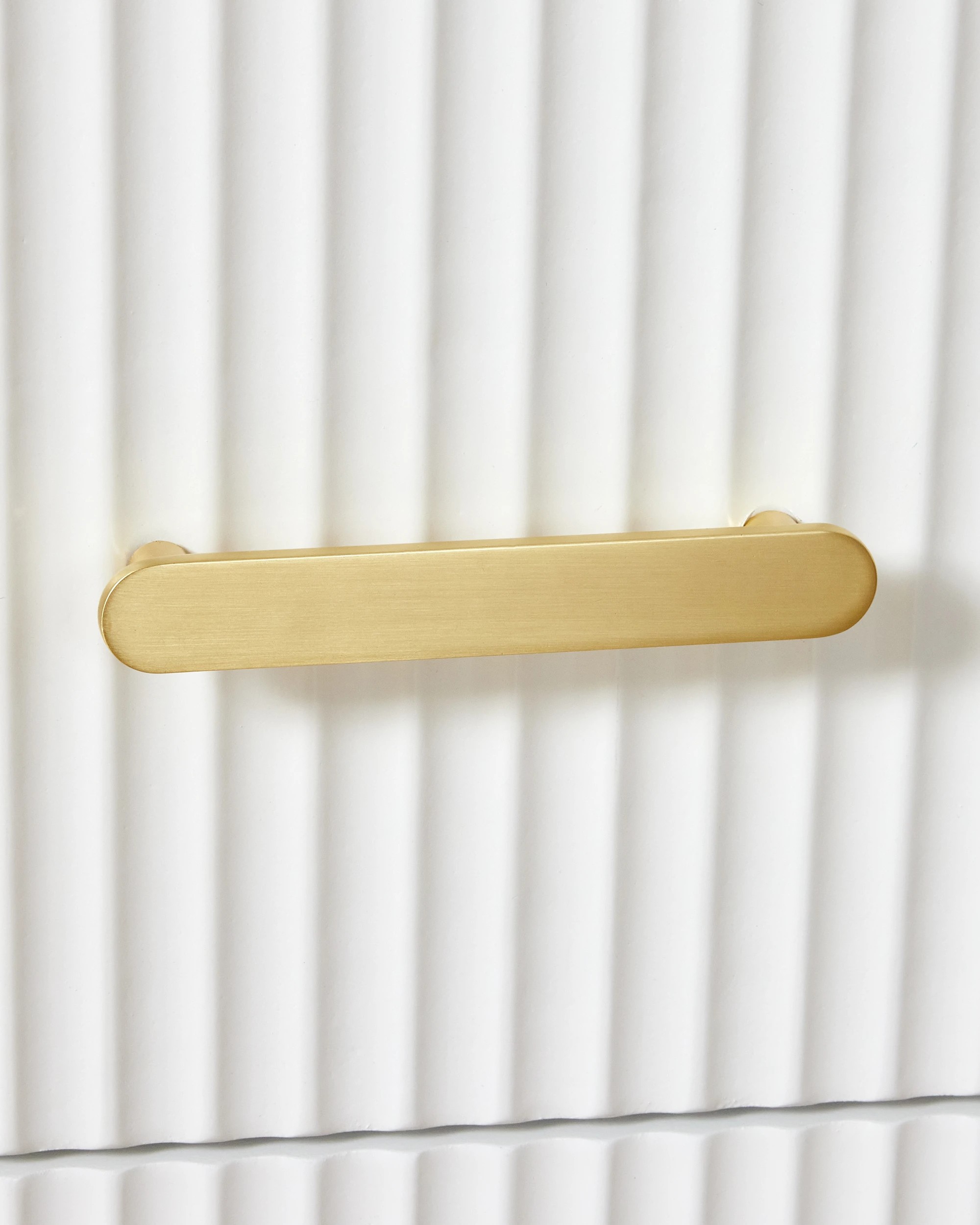 7 Luna 2 Drawer Bedside Table - White, 7 of 9