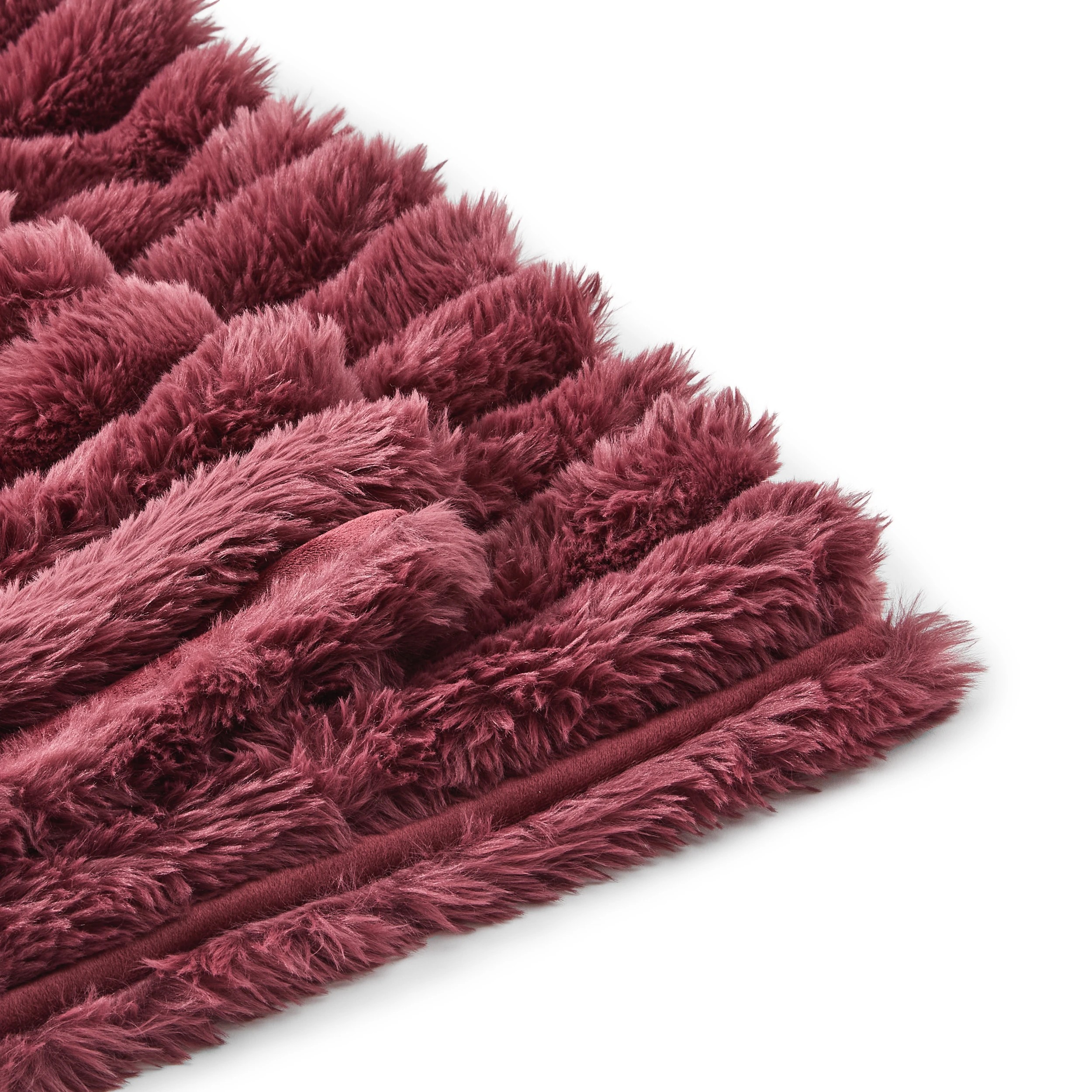5 Ribbed Faux Fur Throw - Port, 5 of 6