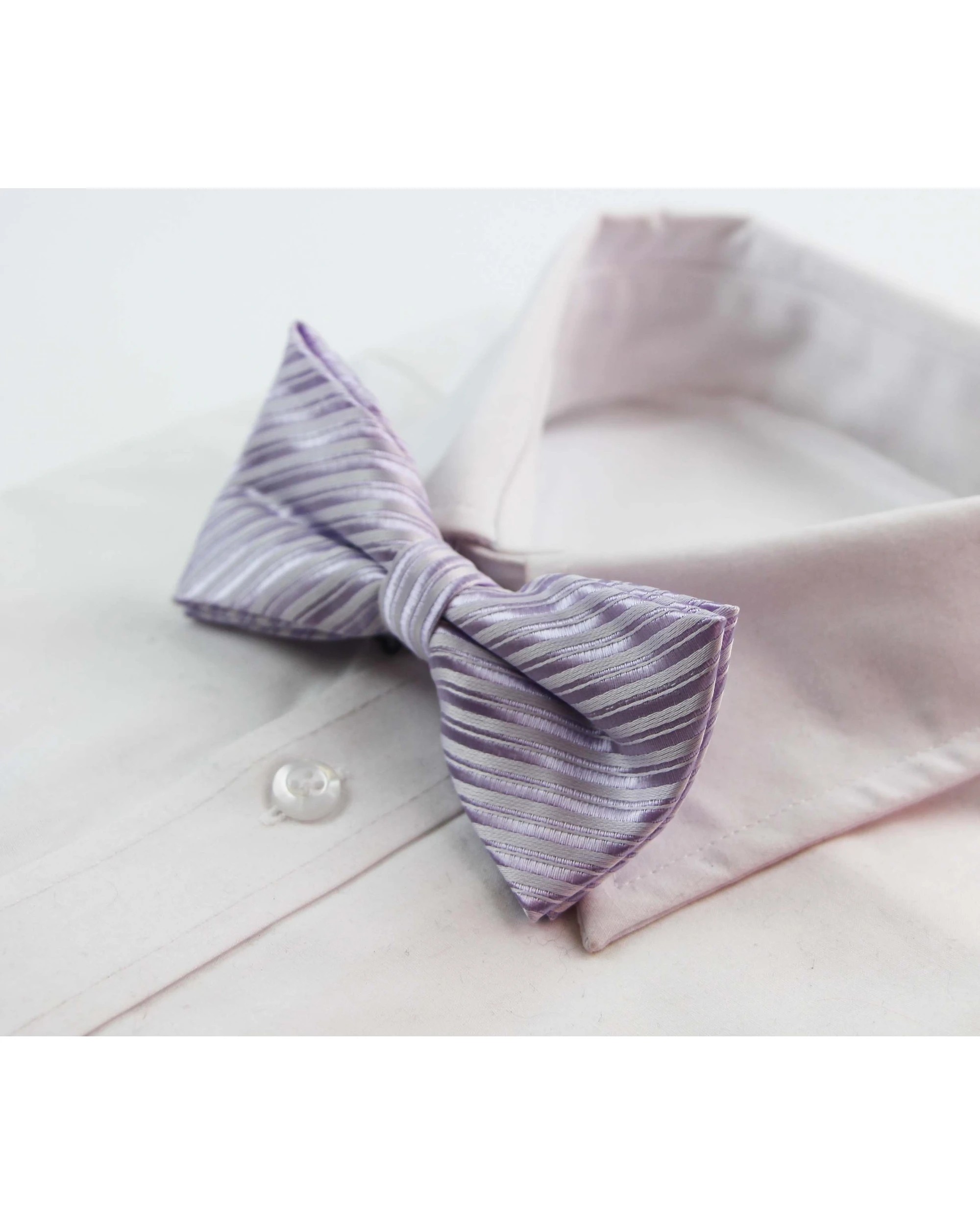 1 Zasel Mens Light Purple Patterned Bow Tie, 1 of 2