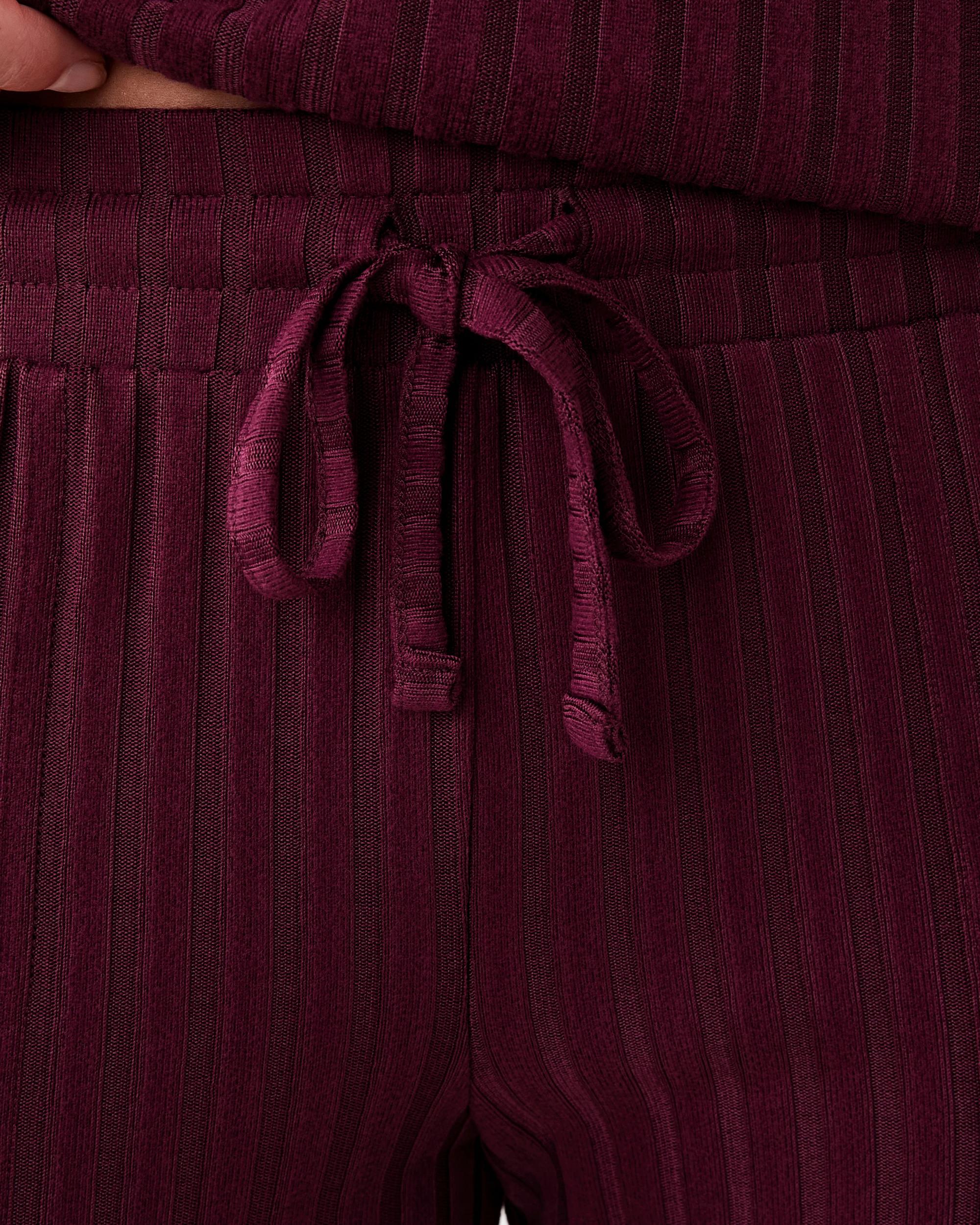 4 Cuffed Lounge Pants Velvet Red, 4 of 6