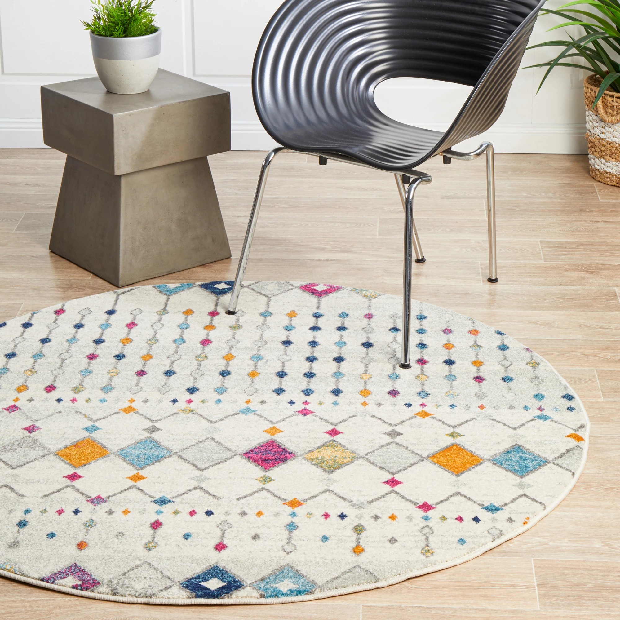 1 Common Ground Rugs Phantom 356 200x200cm - Medium Round Rug - Natural, 1 of 7