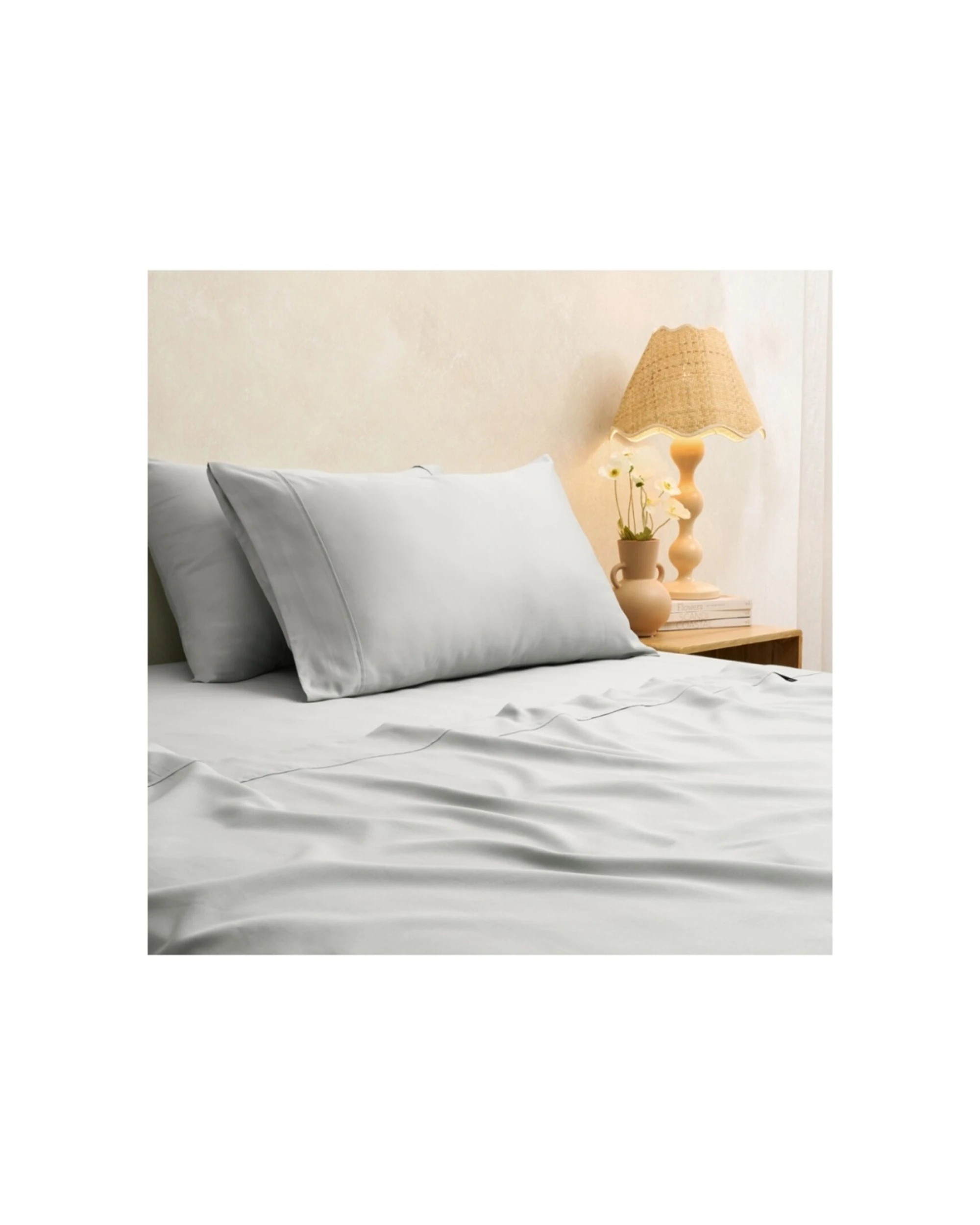 1 Sheraton Luxury Egyptian Cotton Rich Bed Bedding Sheet Set - King Bed - Silver, 1 of 3