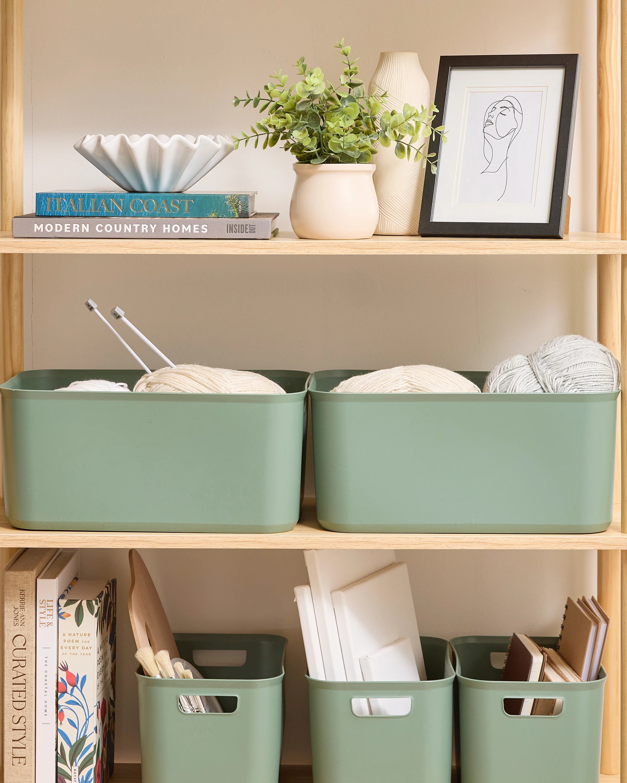 10 2 Pack 12.5L Utile Tubs - Green, 10 of 10