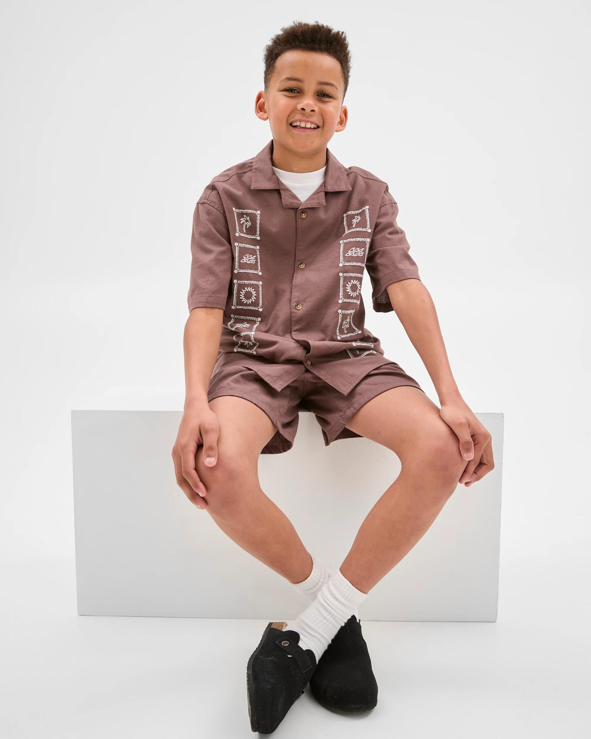 3 Target Embroidery Shirt BROWN, 3 of 6