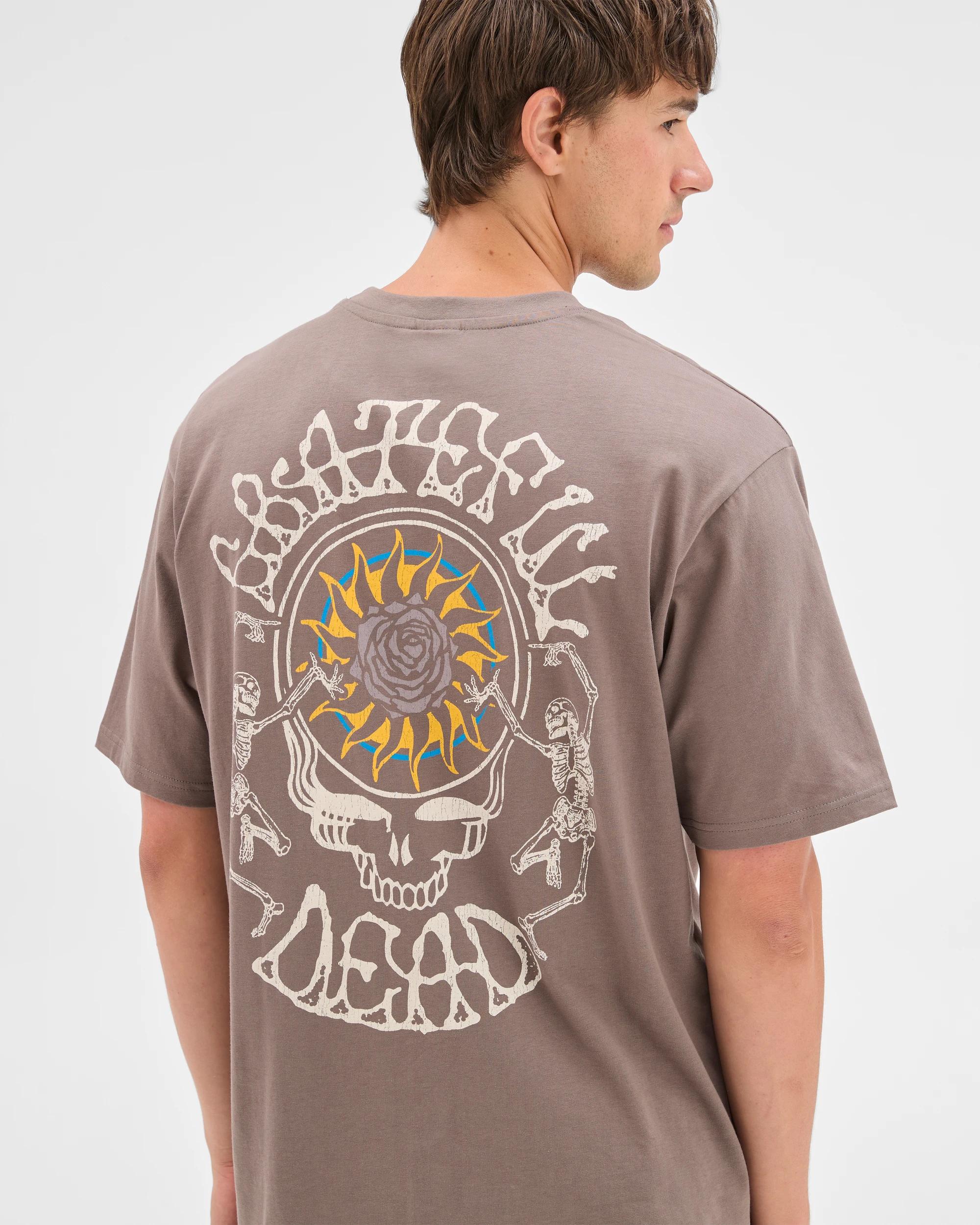 5 Target Man Licensed Grateful Dead Graphic T-Shirt CHOCOLATE, 5 of 5