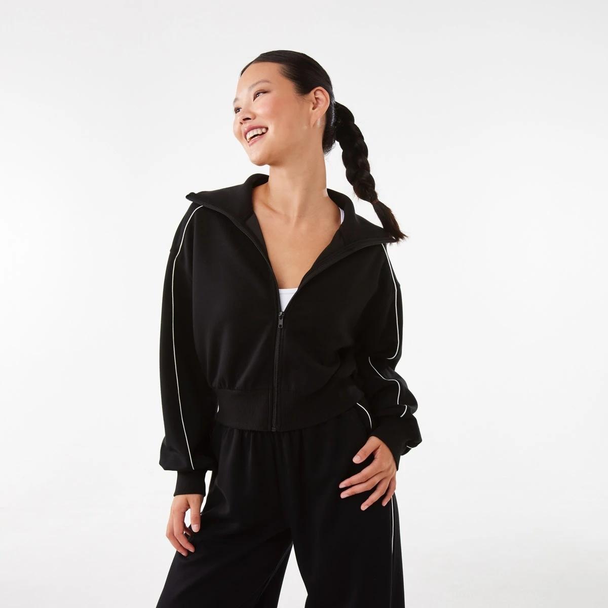 1 Active Womens Interlock Zip Long Sleeve Jumper Black, 1 of 7