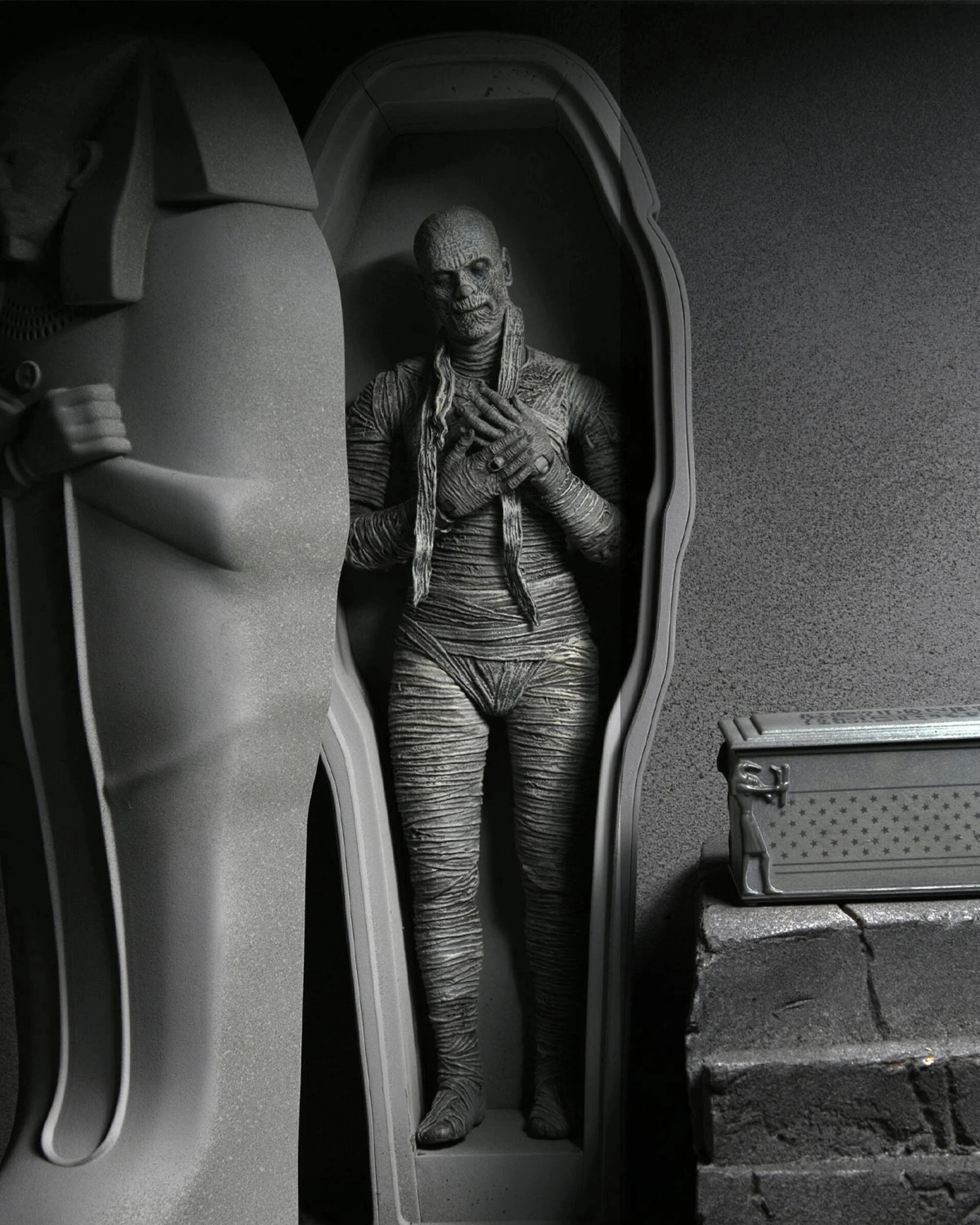 2 NECA The Mummy - Ultimate Universal Monsters 7in. Figure - Multi, 2 of 5