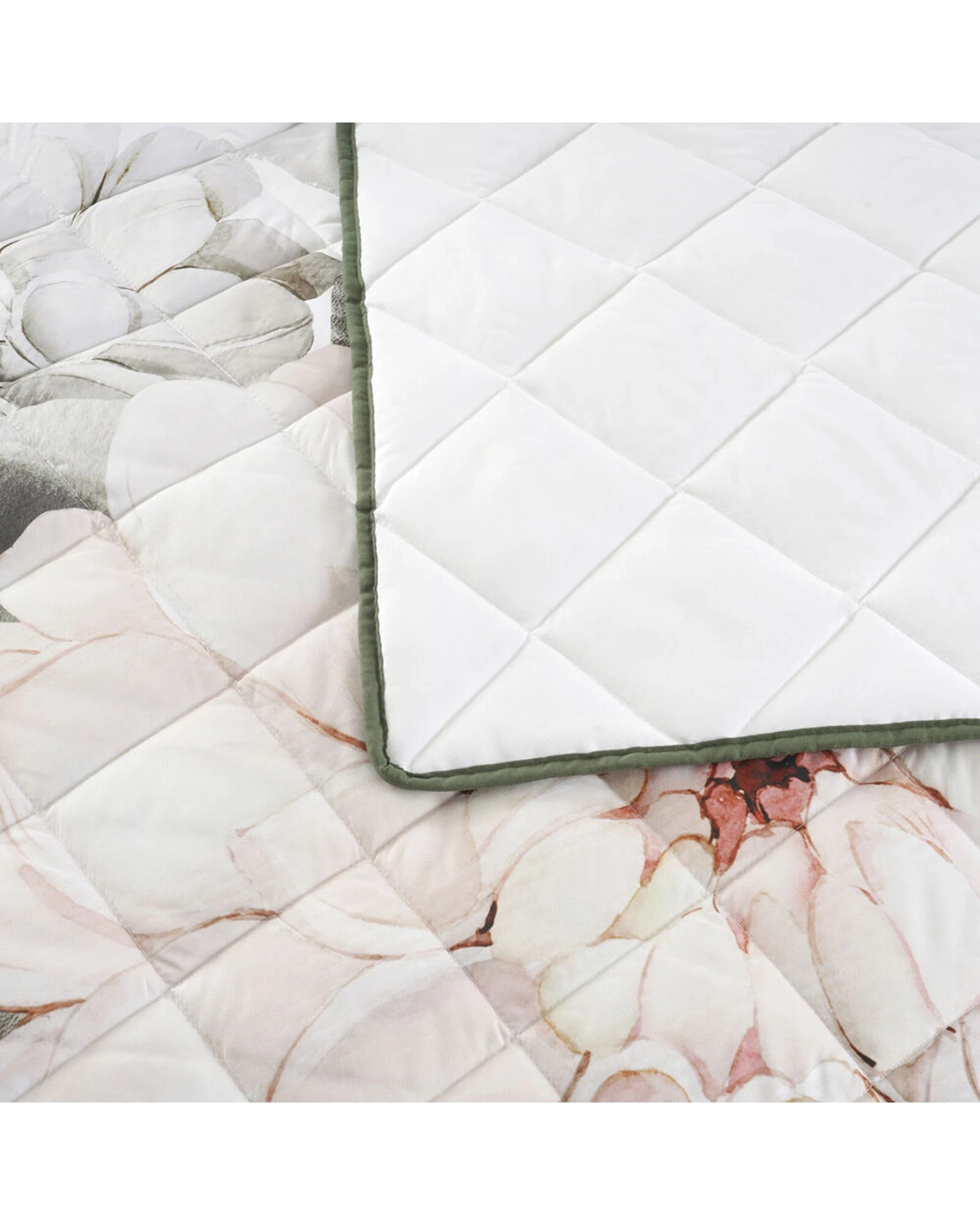 4 Bianca Giselle Single/Double Polyester Coverlet Set With Pillowcases - White, 4 of 4