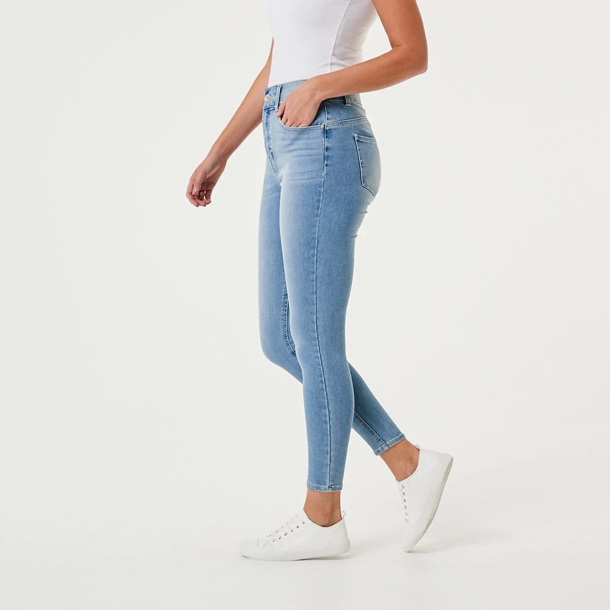 2 Feel Good Jeans Light Wash, 2 of 4