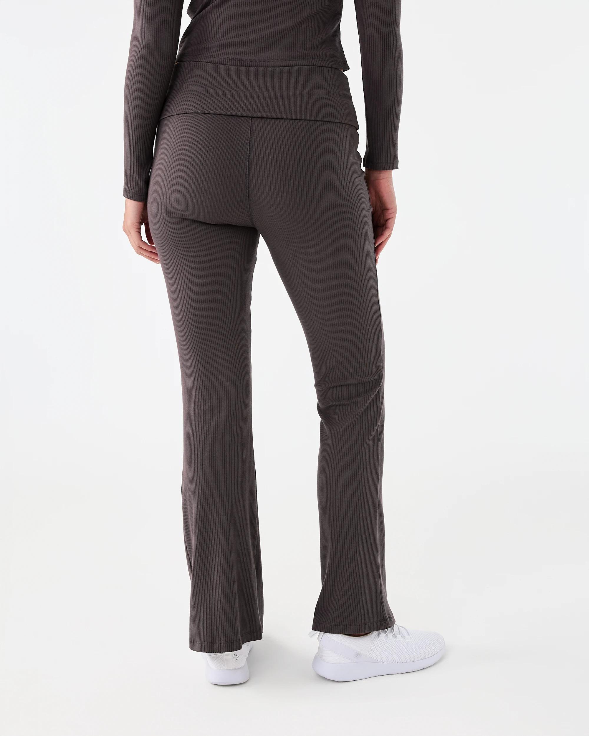 3 Active Womens Folded Waist Flare Pants Espresso, 3 of 6