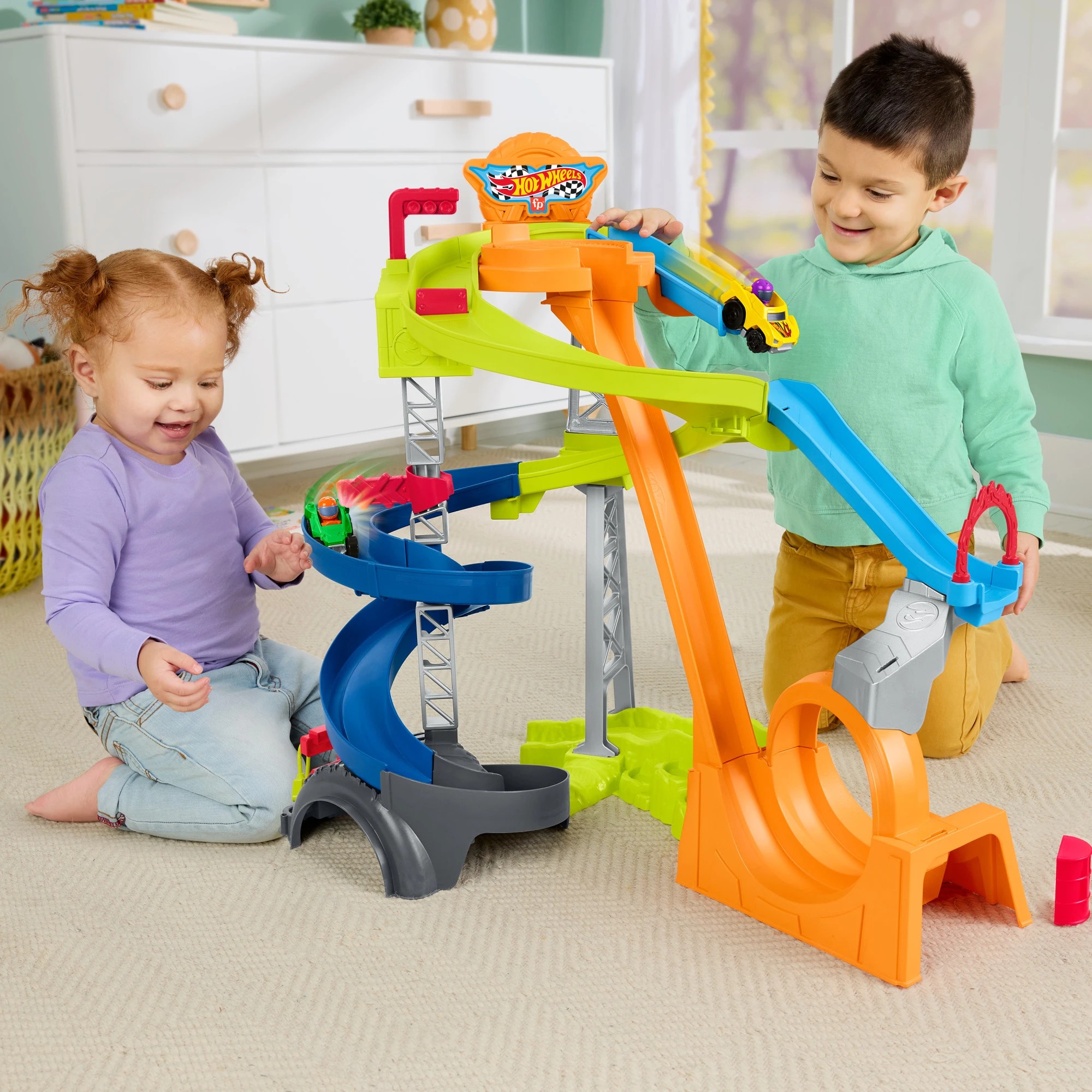 2 Fisher-Price Hot Wheels Little People Spiral Stunt Speedway Toddler Race Track Playset, 2 of 6
