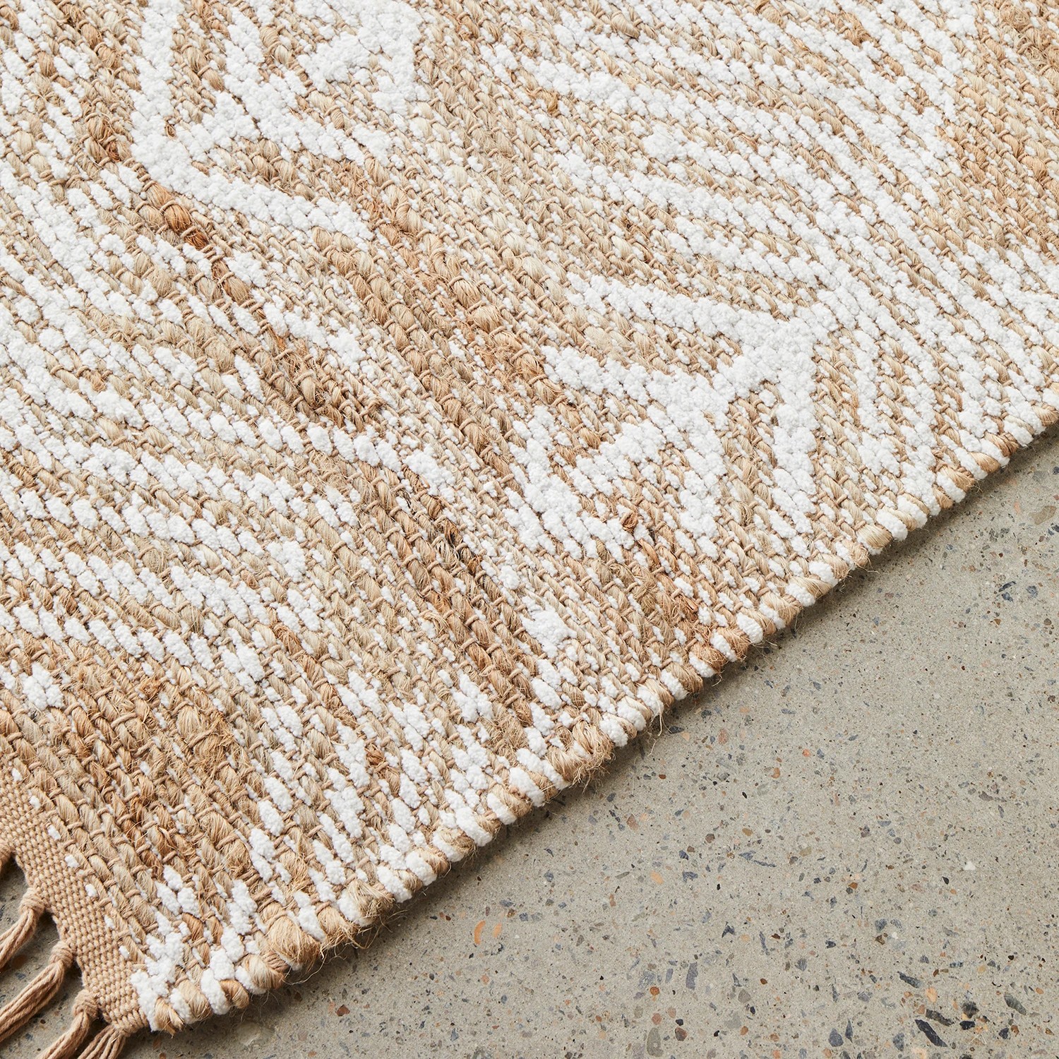 4 Common Ground Rugs Grove Rosa 280x190cm - Large Hand Loomed Jute Floor Rug - White, 4 of 9