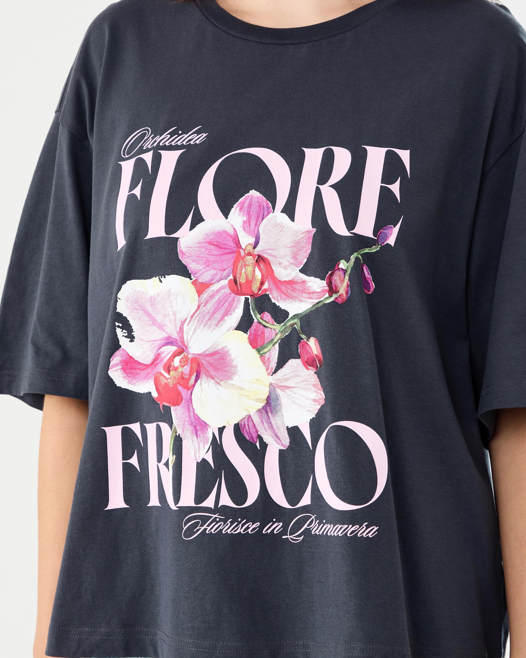 6 Short Sleeve Oversized Chopped Print T-shirt Fiore, 6 of 6
