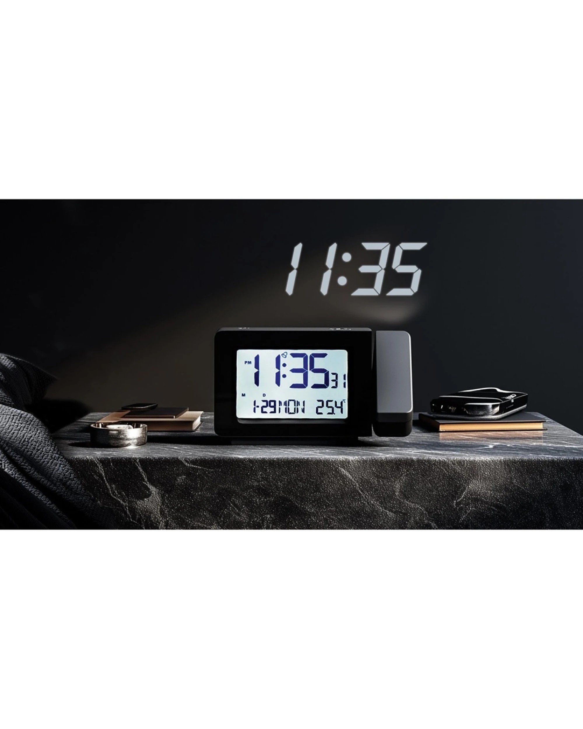 3 Maverick Desktop Projector LED Clock Digital Time Projection Alarm - Black, 3 of 4
