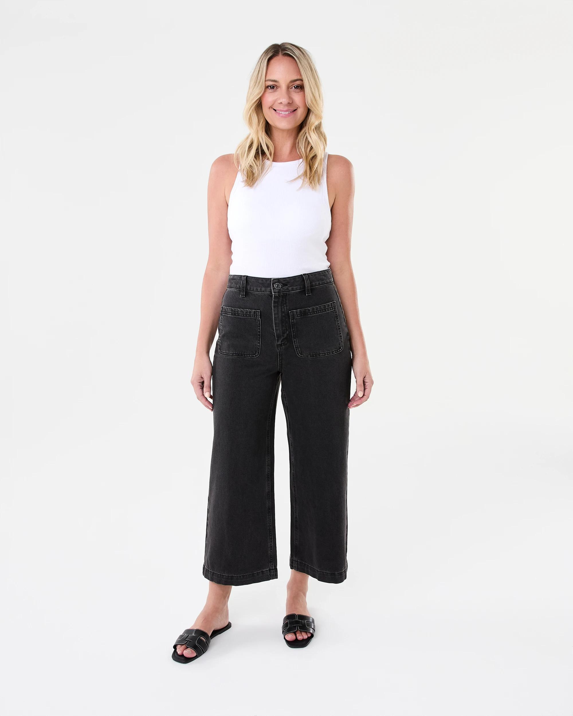 8 Cropped Wide Leg Jeans Black Wash, 8 of 8