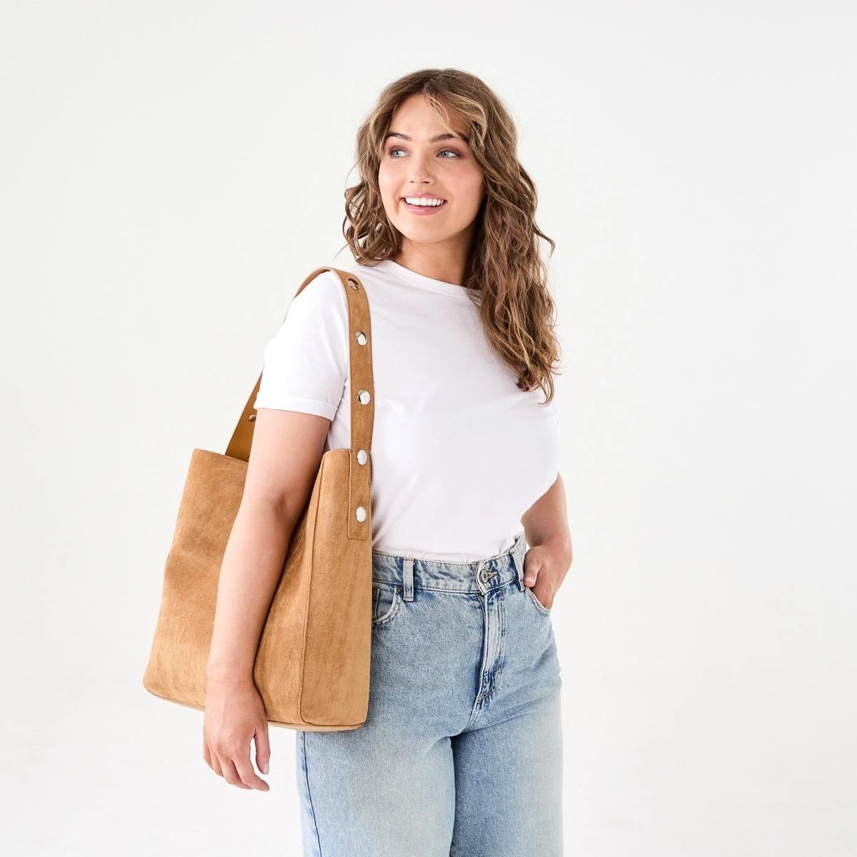 4 Hobo Bag CAMEL TAN, 4 of 4