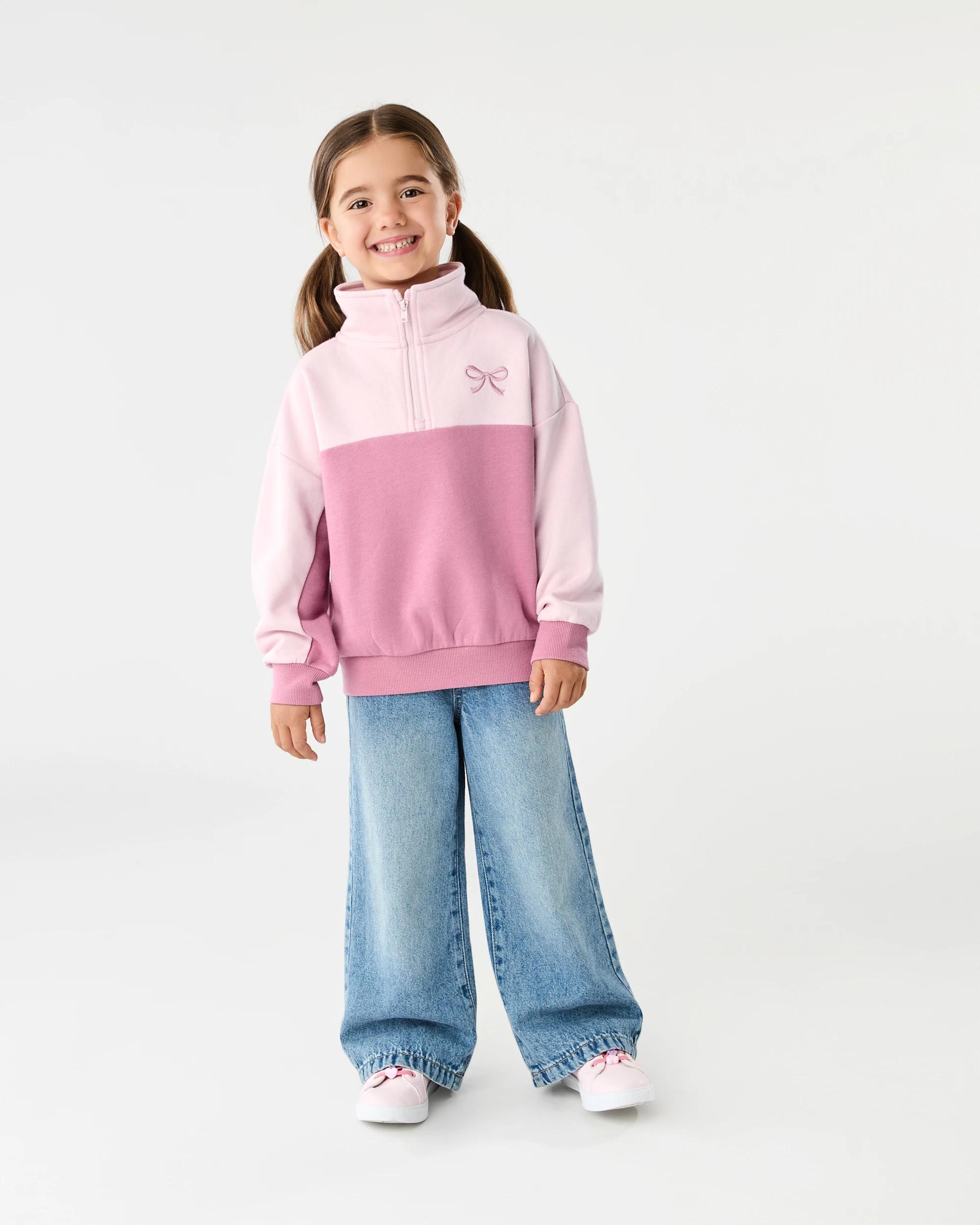8 Quarter Zip Sweatshirt Pink Bow, 8 of 9