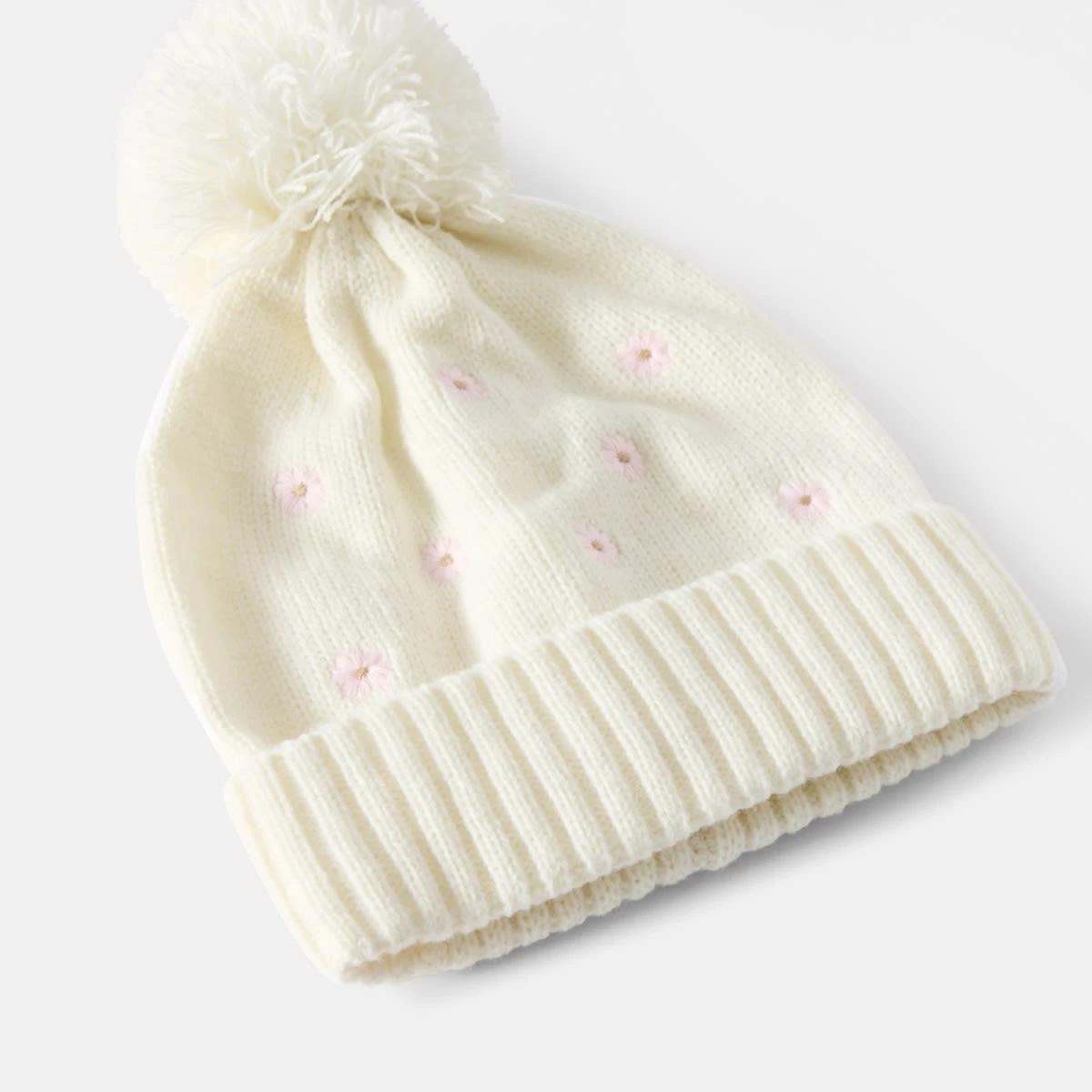 3 Embroidery Beanie Daisies, 3 of 3