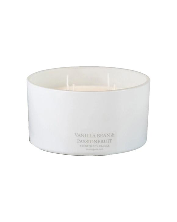 Canningvale Extra-Large 4 Wick Soy Wax Candle Vanilla Bean & Passionfruit - White