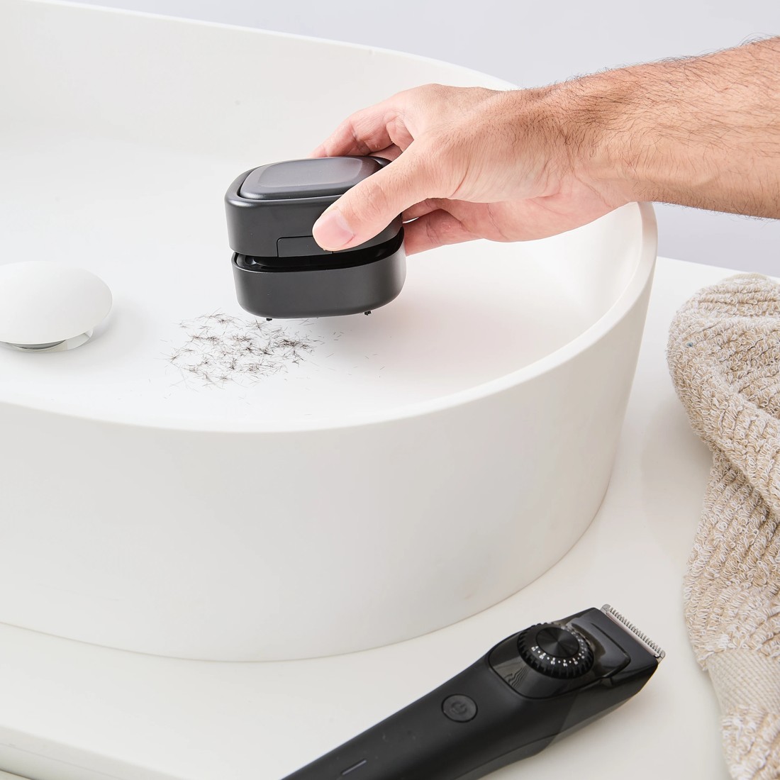 1 Portable USB Beard Vacuum Cleaner, 1 of 5