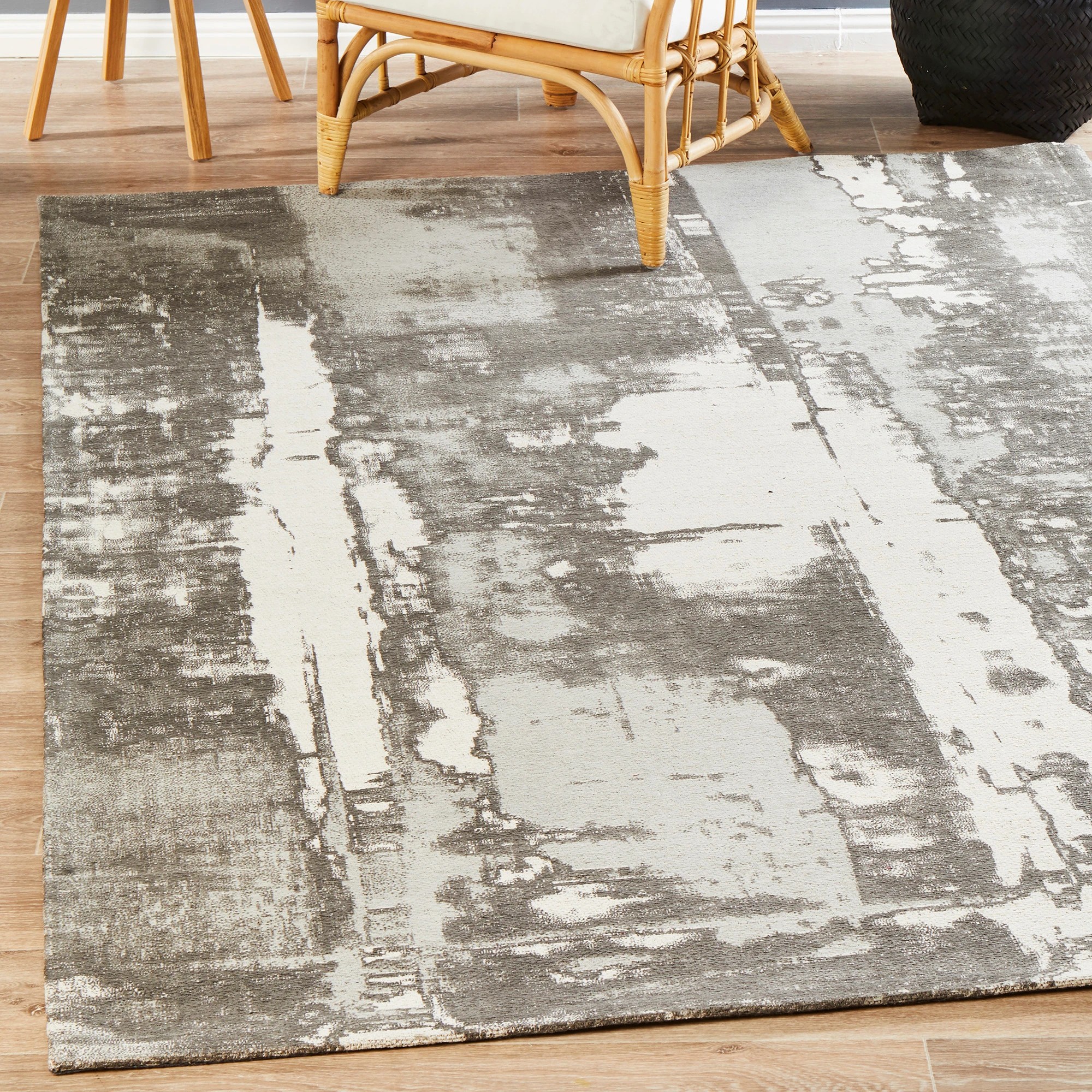 1 Common Ground Rugs Camellia 11 320x230cm - Extra Large Floor Rug - Silver, 1 of 7