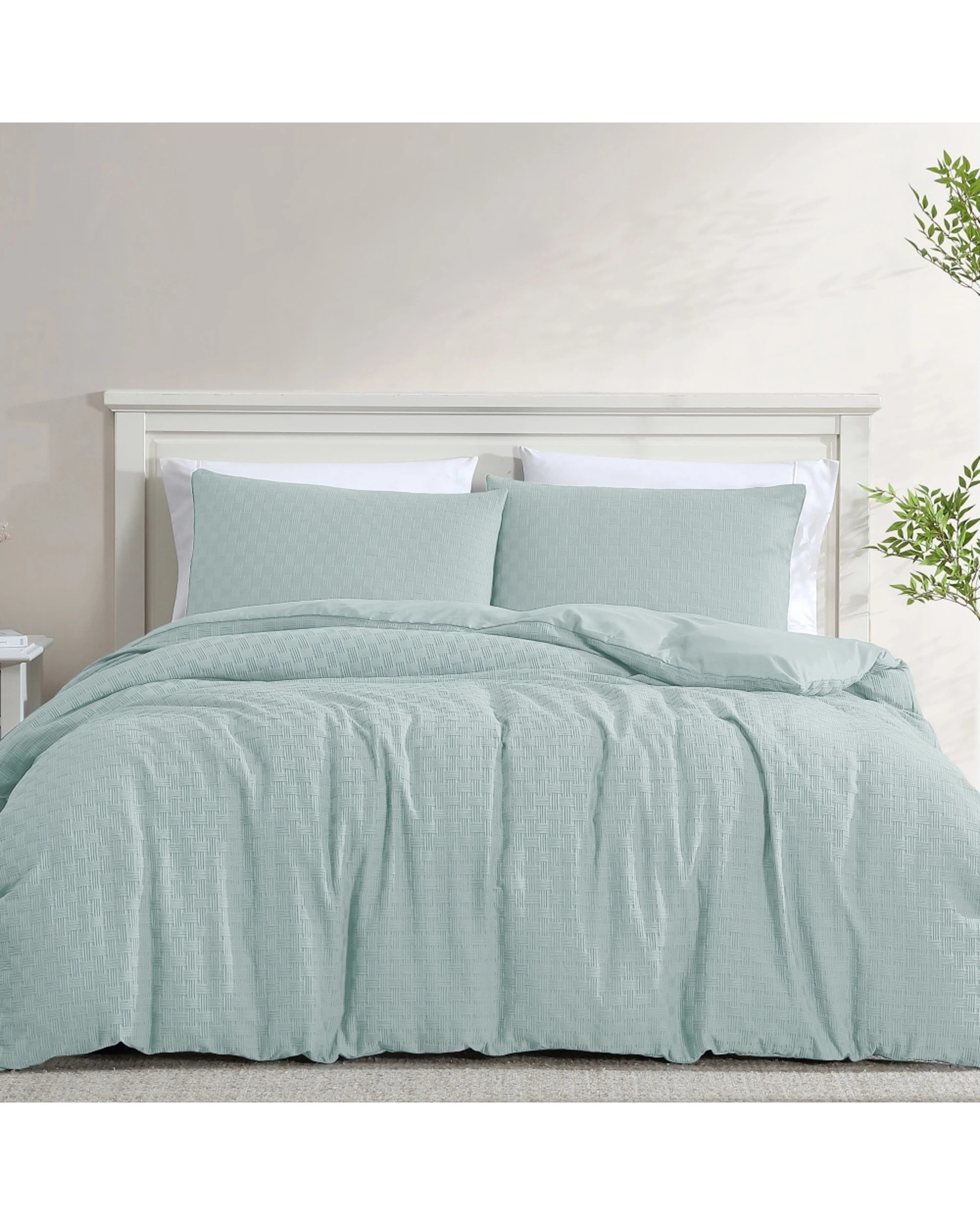 1 Ardor 3pc Alexander Quilt Cover Set Soft Textured Bedding Geo Pattern Seamist - Queen Bed - Green, 1 of 2