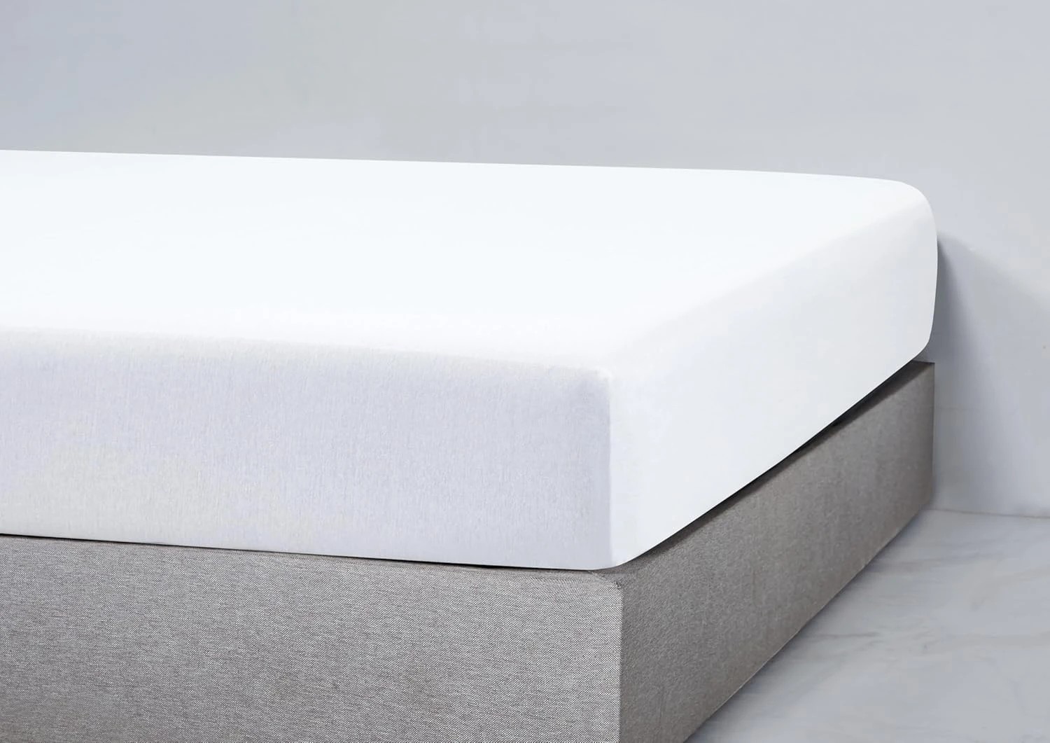 2 Gioia Casa Jersey Cotton Fitted Sheet Soft Stretchy Breathable - King Bed - White, 2 of 4