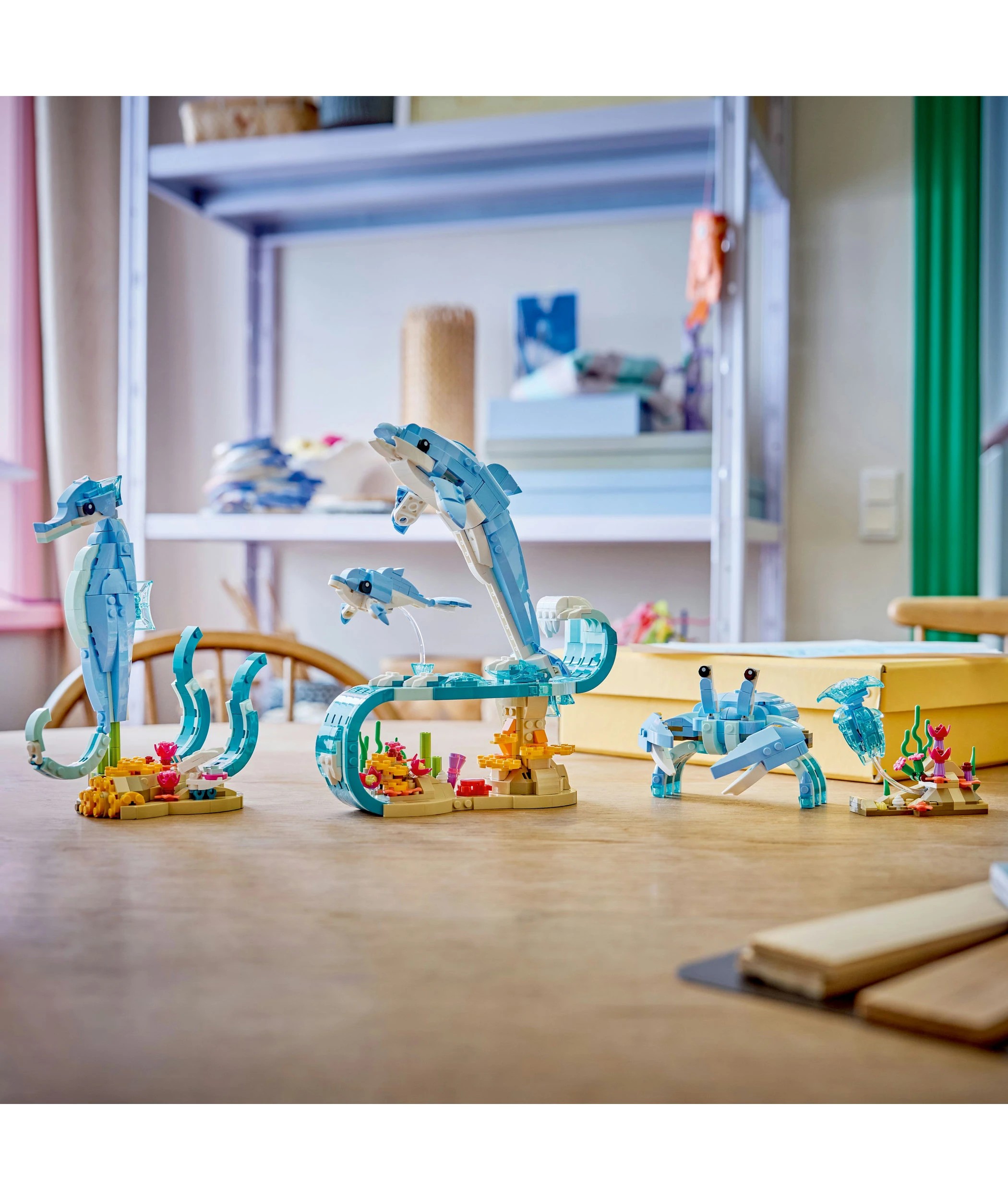 9 LEGO Creator 3 in 1 Sea Animals: Beautiful Dolphins 31385, 9 of 10