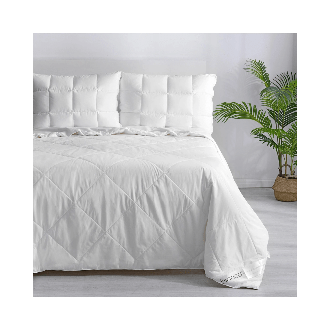 4 Bianca Bedding Natural Sleep 250gsm Bamboo Summer Quilt — Cotton Japara Cover
 - Super King Bed
 - white, 4 of 5