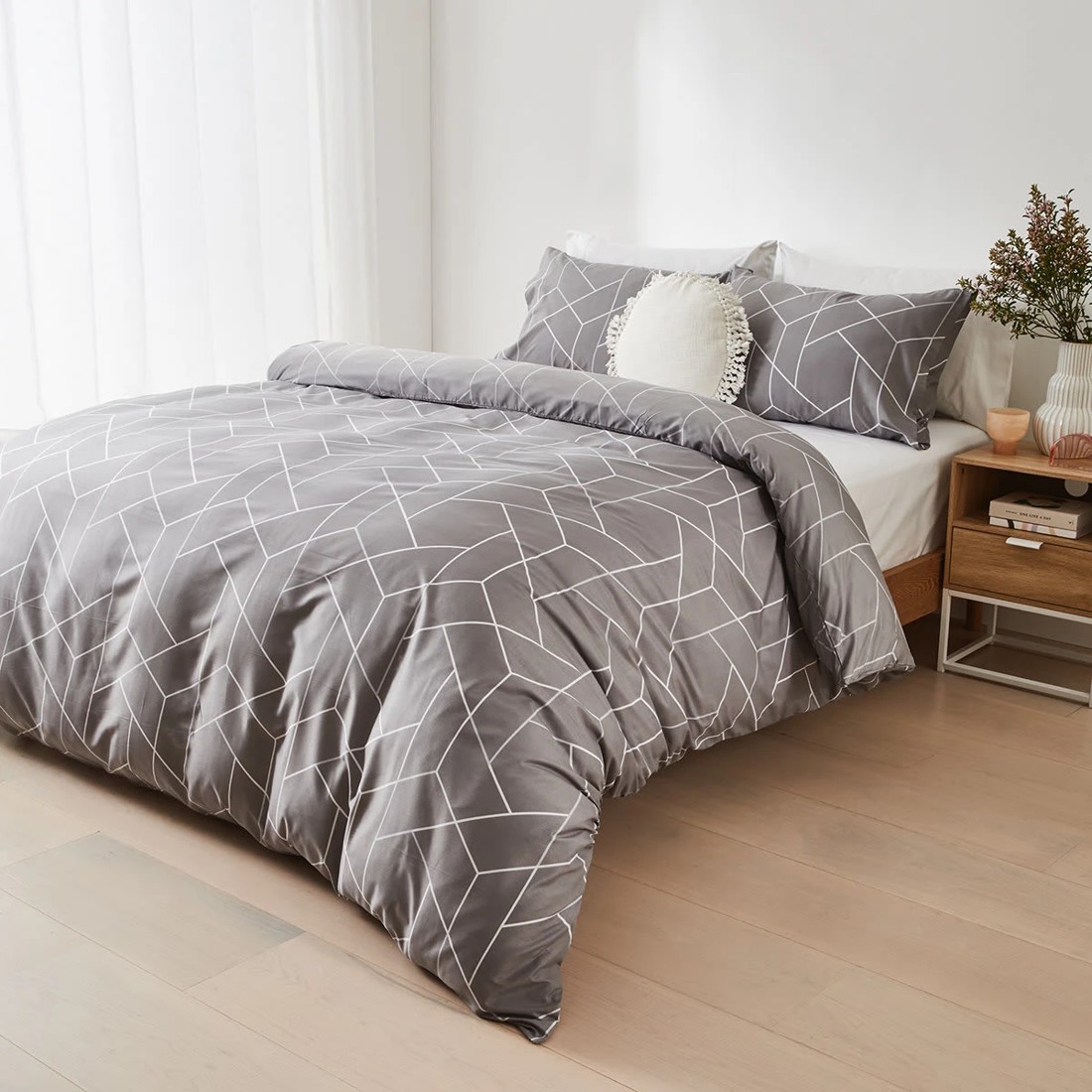2 Jesse Quilt Cover Set - Queen Bed, Grey, 2 of 5