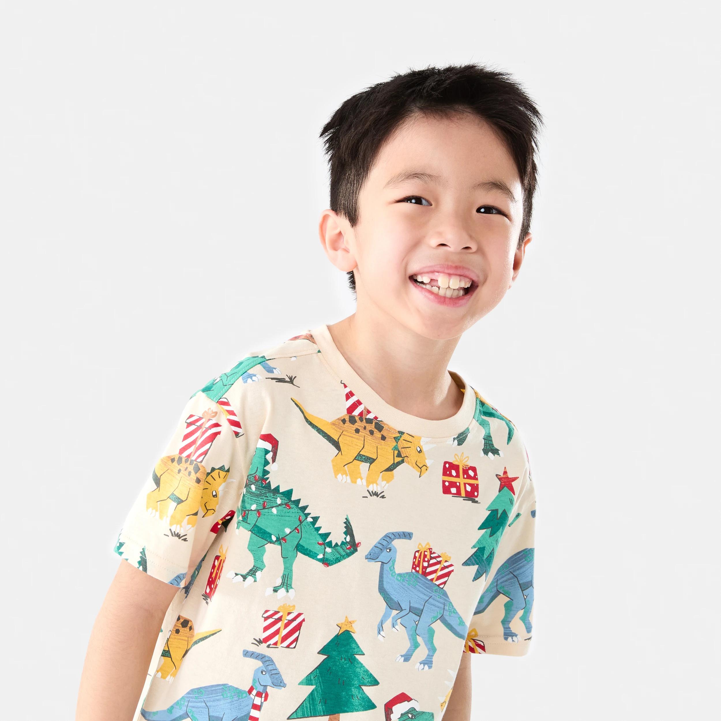 3 Christmas Print T-shirt Bge Dino, 3 of 7