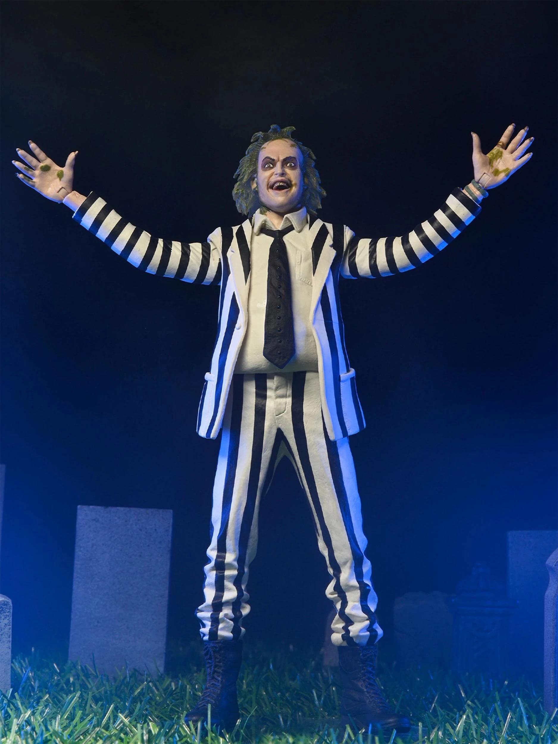 3 NECA - Beetlejuice 7-Inch Scale Action Figure - Black, 3 of 7