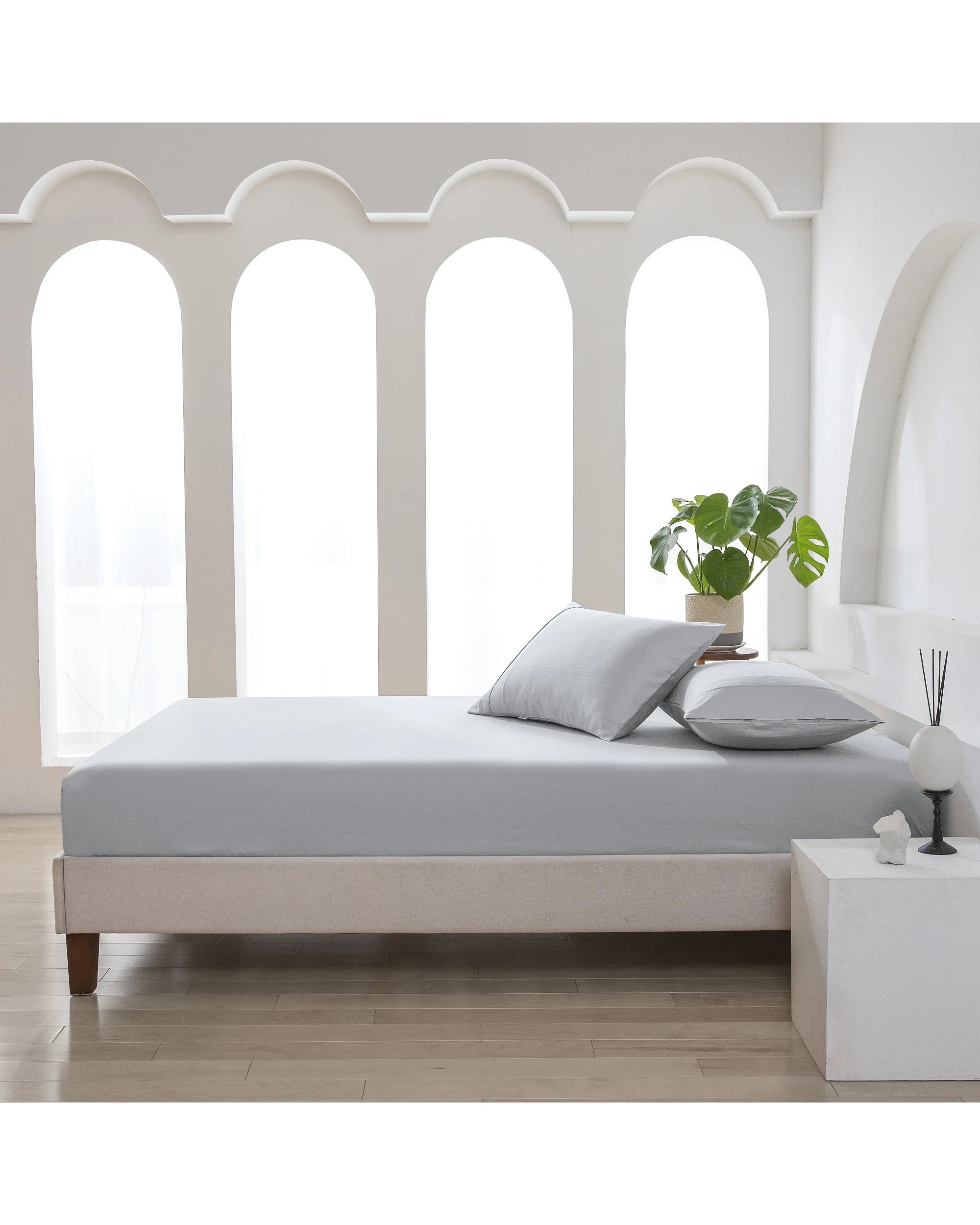 3 ESSN 500TC Cotton Sateen Fitted Sheet Set - King Bed - Silver, 3 of 9