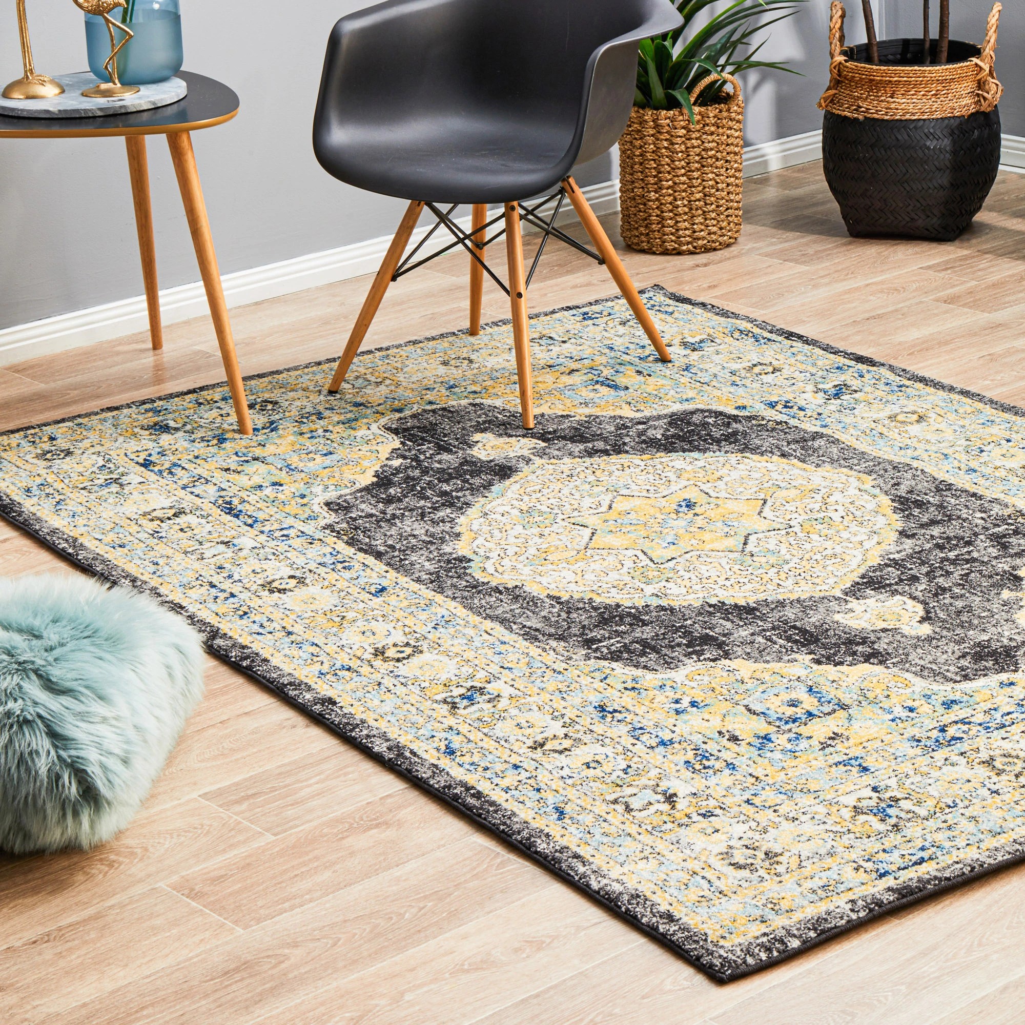 3 Common Ground Rugs Era 955 290x200 cm Rug - Black, 3 of 8