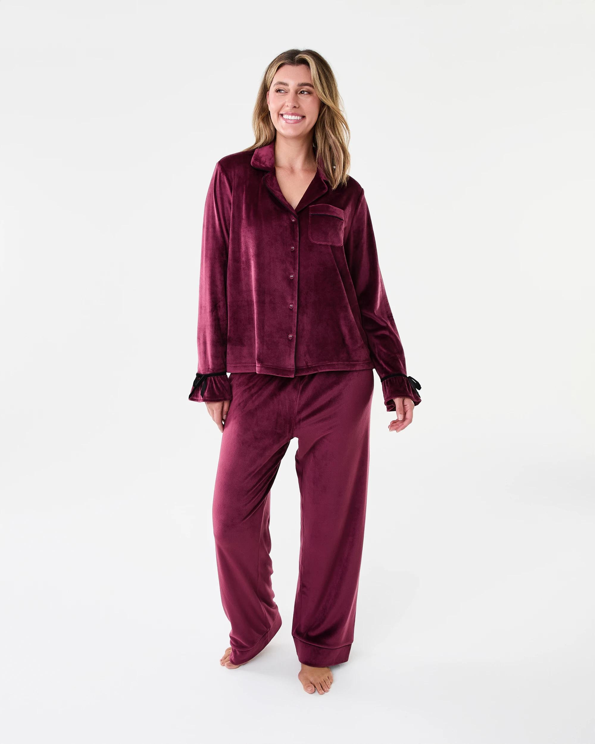 1 Long Sleeve Top and Pants Velour Pyjama Set Velvet Red, 1 of 8